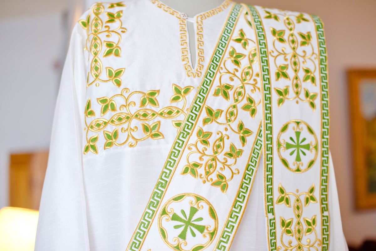 Embroidered Orthodox Deacon Vestment Set in White &amp; Green — photo 3