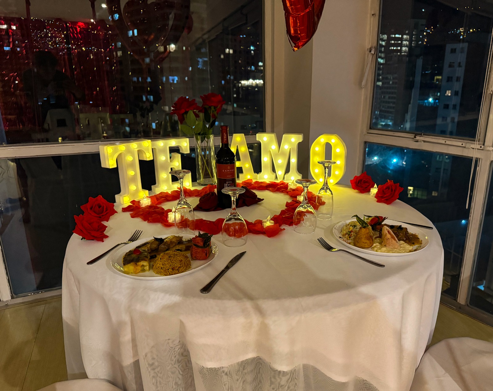 Cena romántica con vista