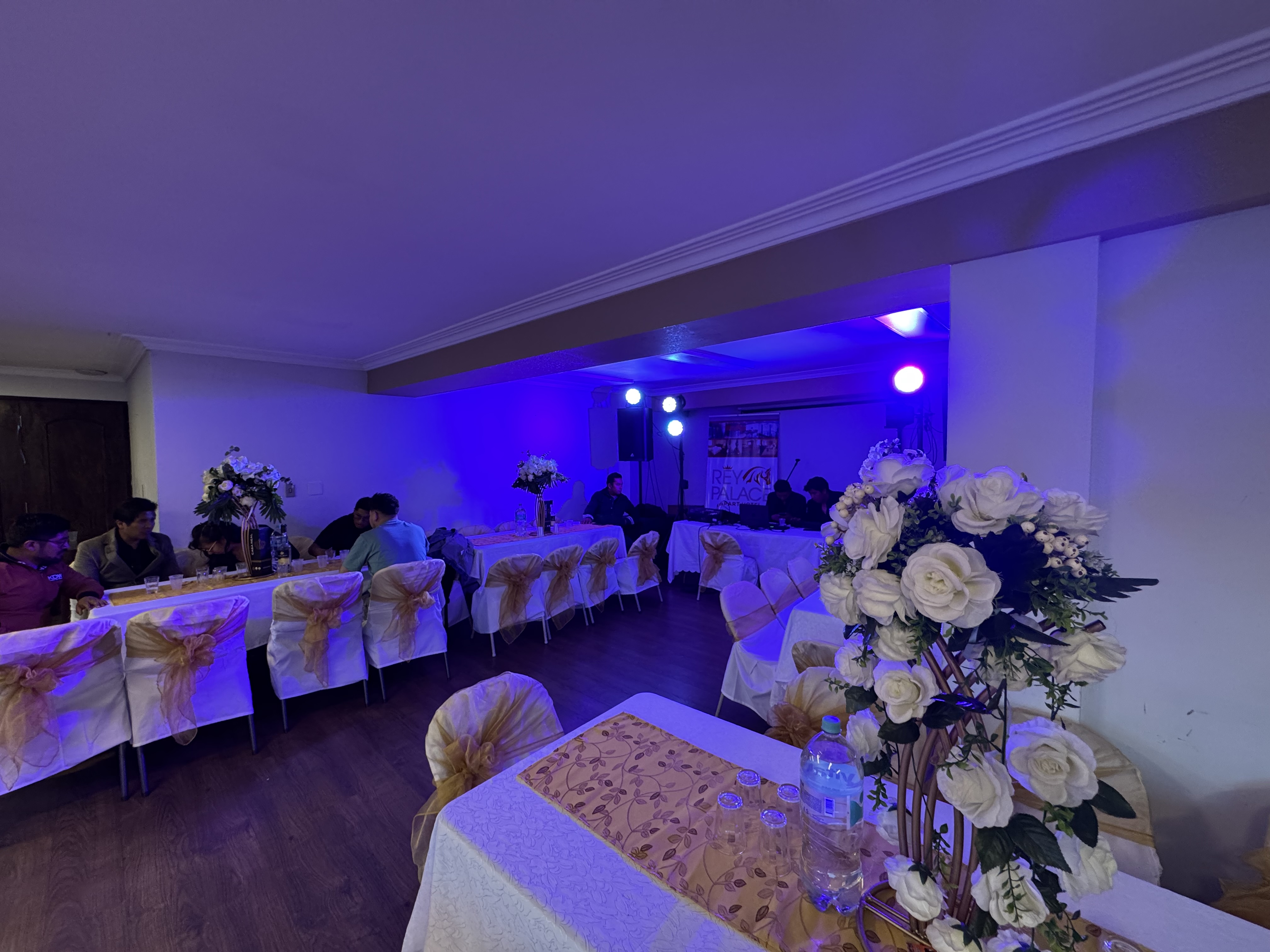 Salón York en Hotel Rey Palace - Eventos para 60 personas