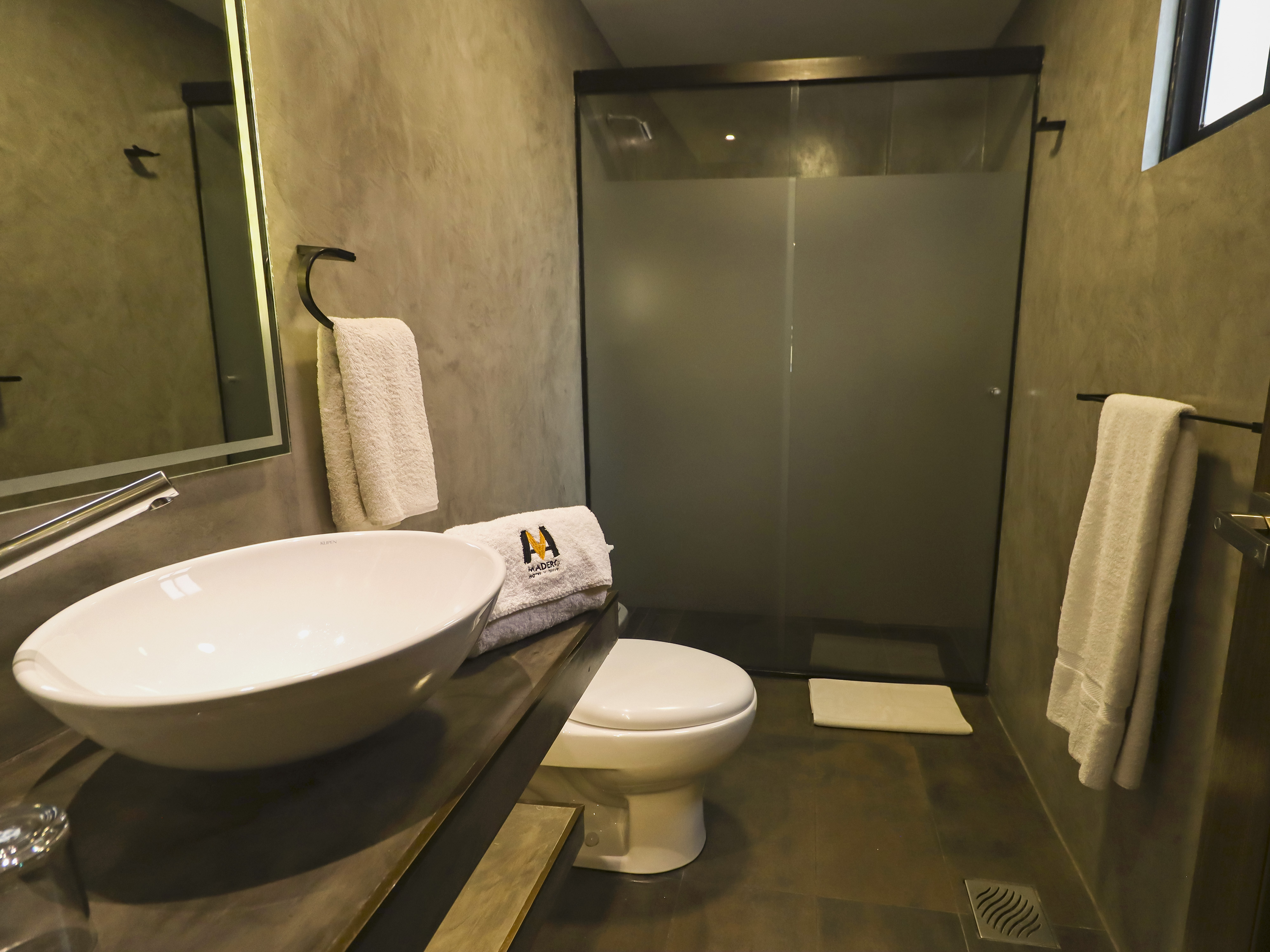 Suite Matrimonial baño