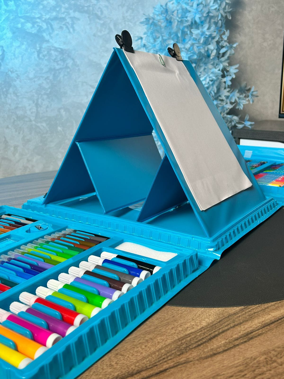 محتويات الحقيبة