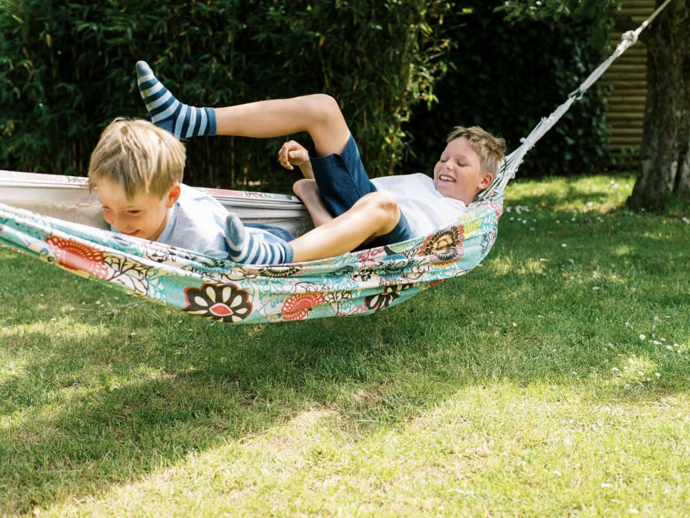 Joakim × Anna — Bröllopsfotograf och familjefotograf i Skåne och på Bjäre — Familjefotografering på stranden, image 7