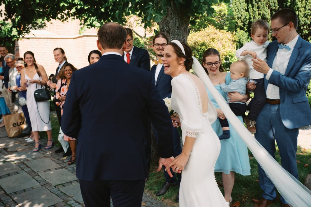 Joakim × Anna — Bröllopsfotograf och familjefotograf i Skåne och på Bjäre — Stadsbröllop i Lund, image 44