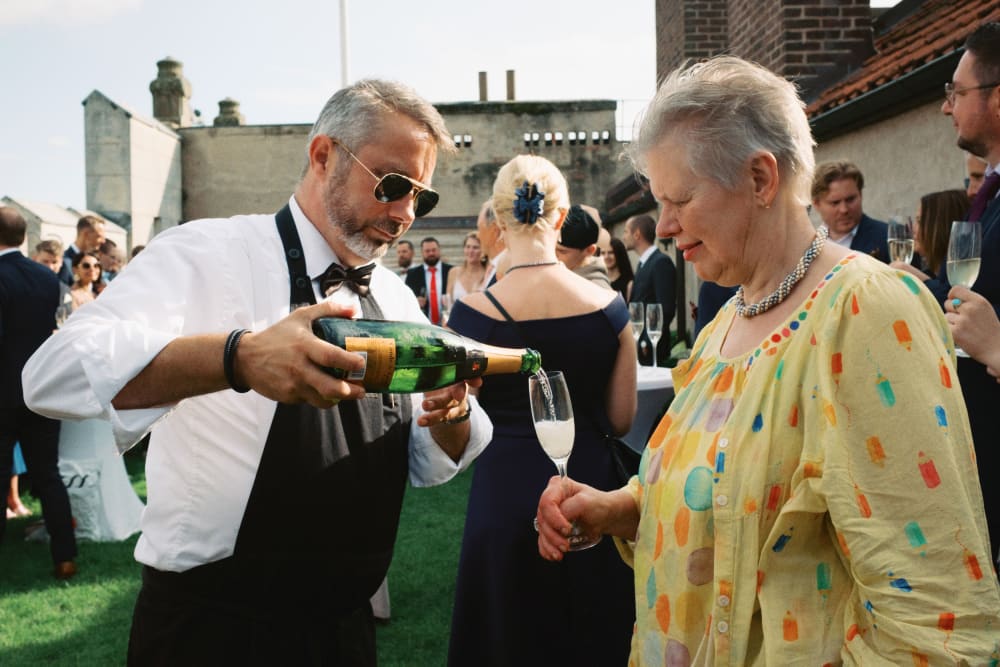 Joakim × Anna — Bröllopsfotograf och familjefotograf i Skåne och på Bjäre — Stadsbröllop i Lund, image 55
