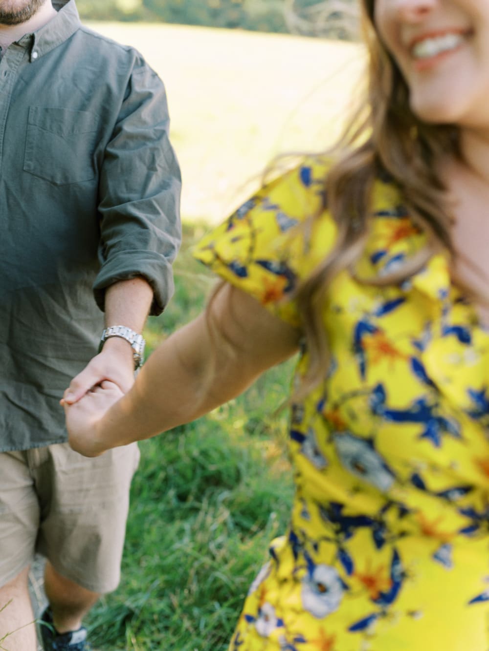 Joakim × Anna — Bröllopsfotograf och familjefotograf i Skåne och på Bjäre — Gravidfotografering i kvälljsljus, image 6