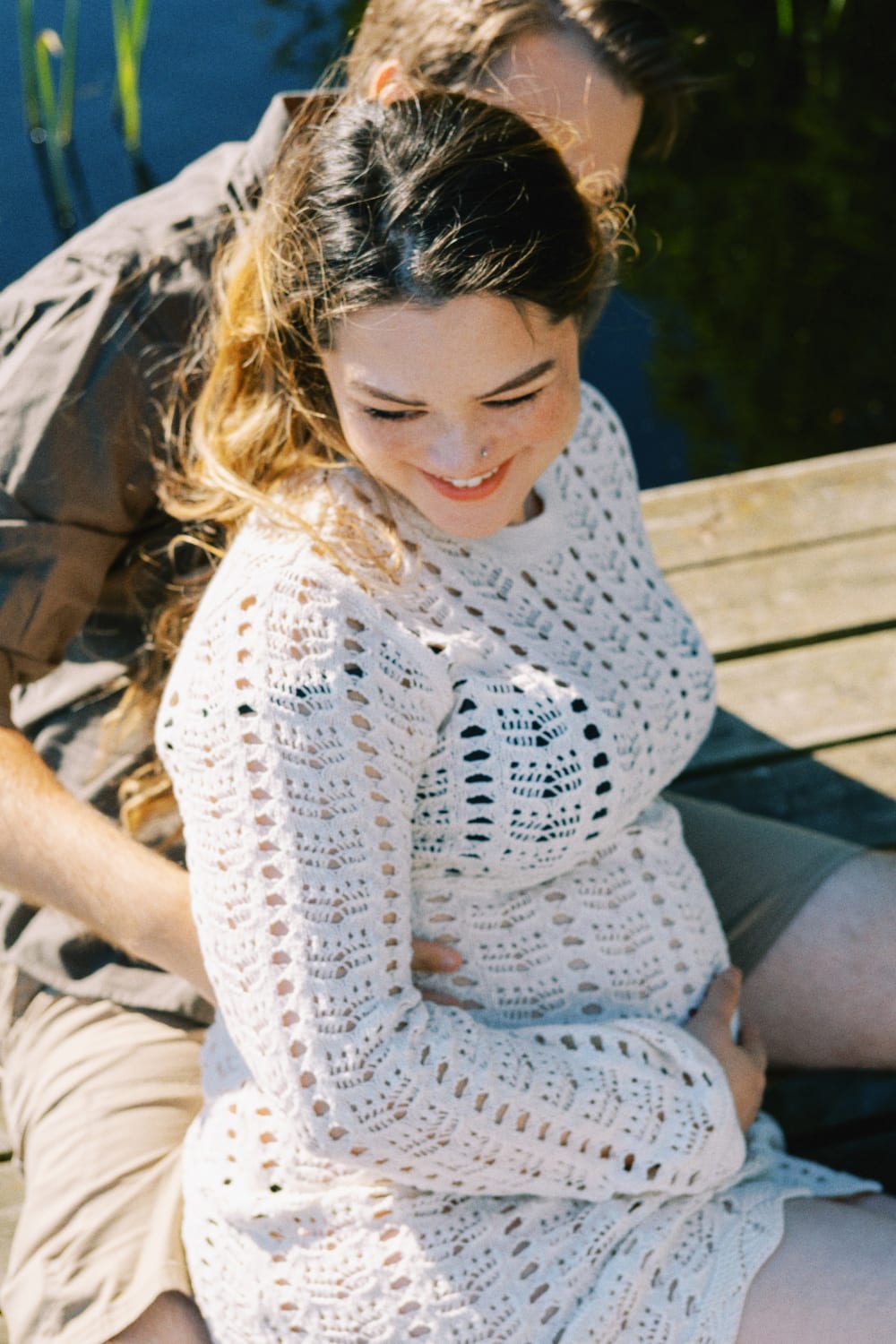 Joakim × Anna — Bröllopsfotograf och familjefotograf i Skåne och på Bjäre — Gravidfotografering i kvälljsljus, image 22