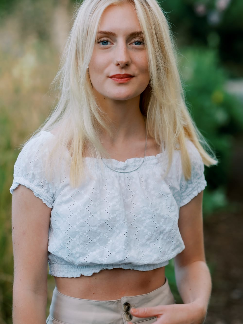 Joakim × Anna — Bröllopsfotograf och familjefotograf i Skåne och på Bjäre — Kusinfotografering i Slottsparken, image 8