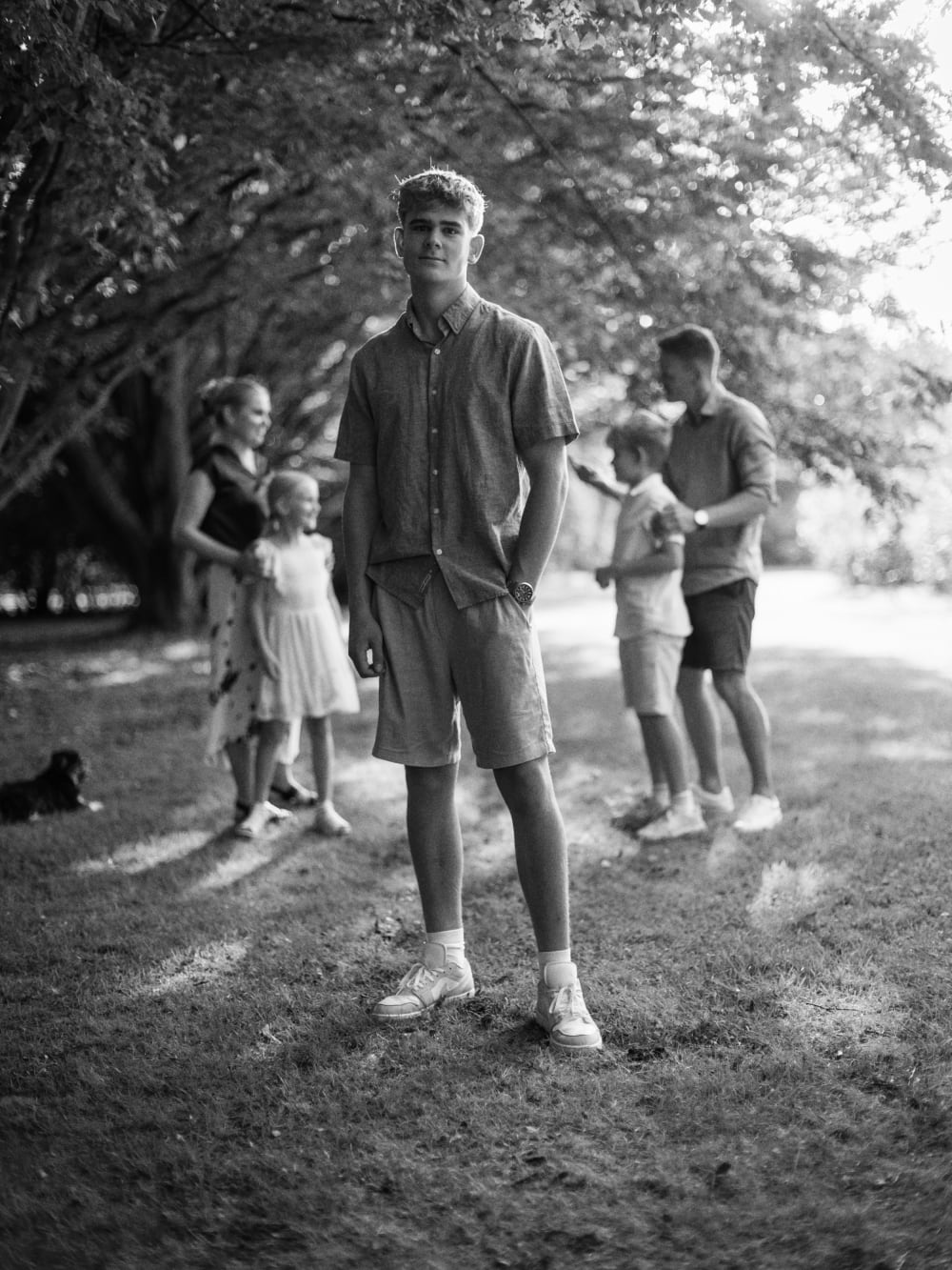 Joakim × Anna — Bröllopsfotograf och familjefotograf i Skåne och på Bjäre — Familjefotografering i kvällsljus, image 24