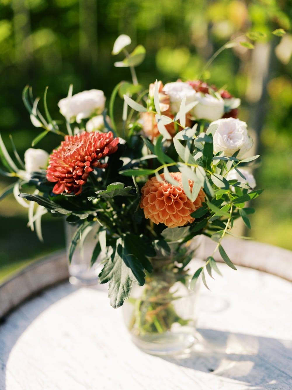 Joakim × Anna — Bröllopsfotograf och familjefotograf i Skåne och på Bjäre — Bröllopsporträtt på Flädie Mat och Vingård, image 48