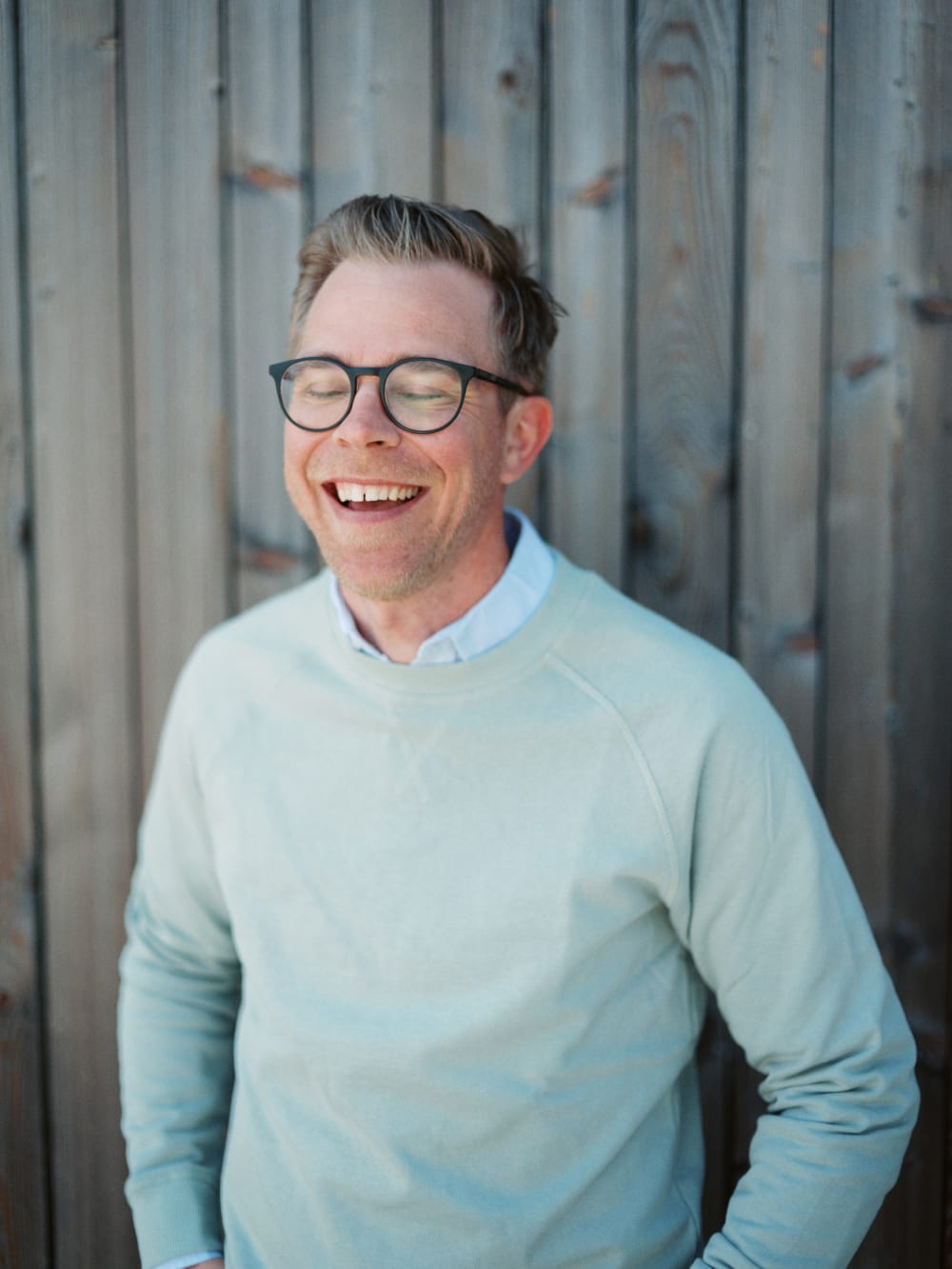 Joakim × Anna — Bröllopsfotograf och familjefotograf i Skåne och på Bjäre — Familjefotografering vid havet, image 6