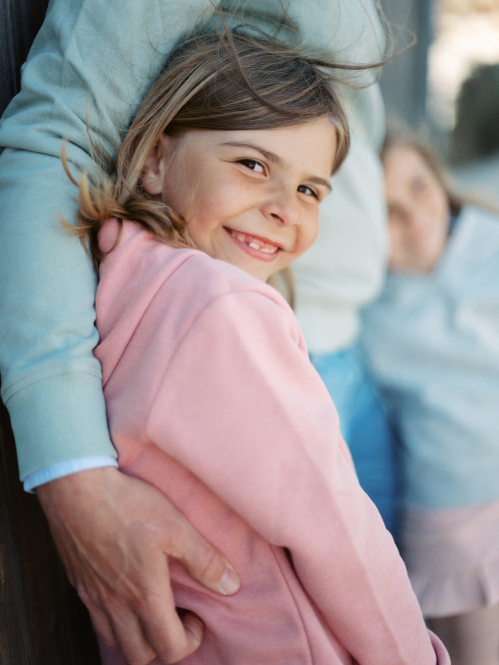 Joakim × Anna — Bröllopsfotograf och familjefotograf i Skåne och på Bjäre — Familjefotografering vid havet, image 13