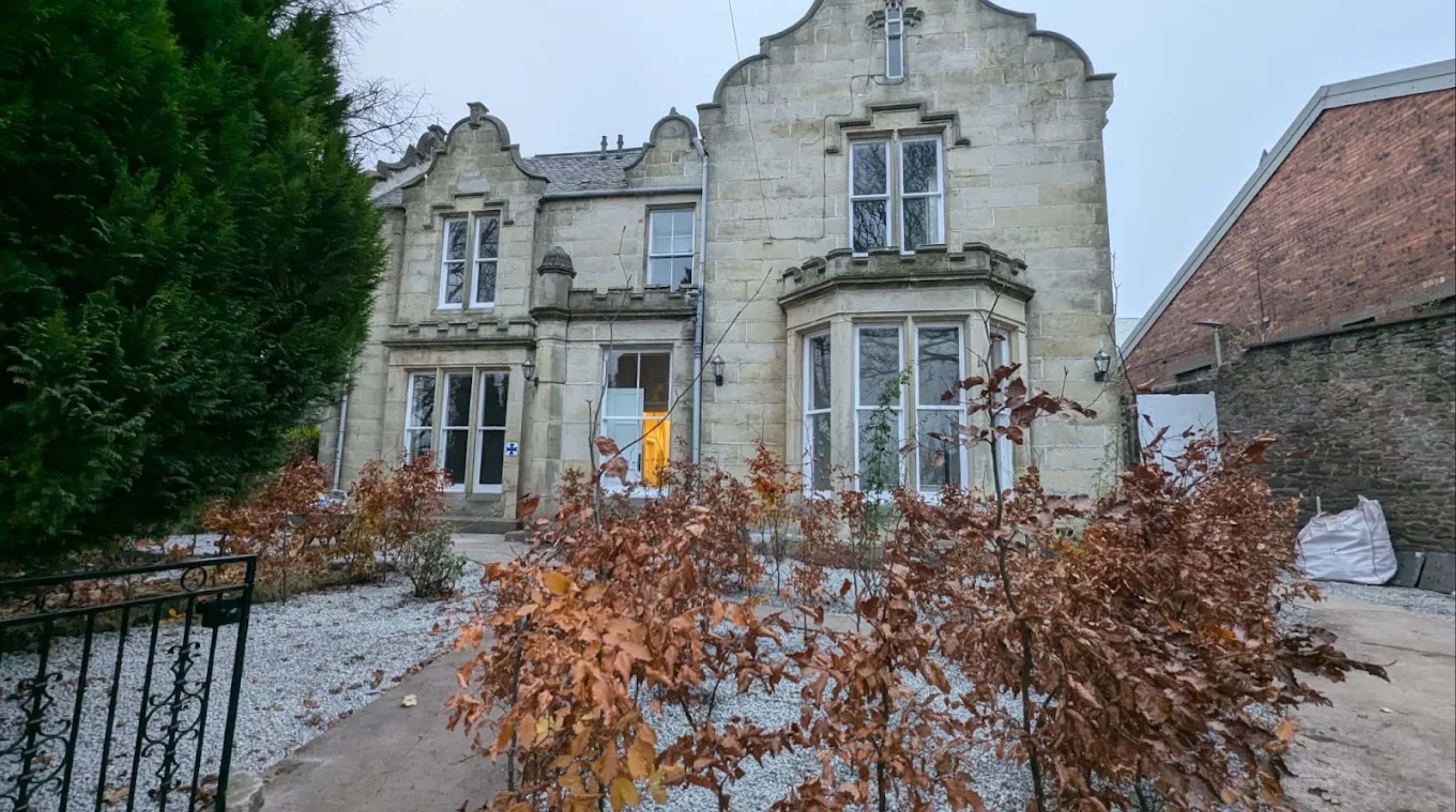 Rose House exterior - iLm Halal Student Halls entrance at 16-18 Constitution Terrace, Dundee student accommodation