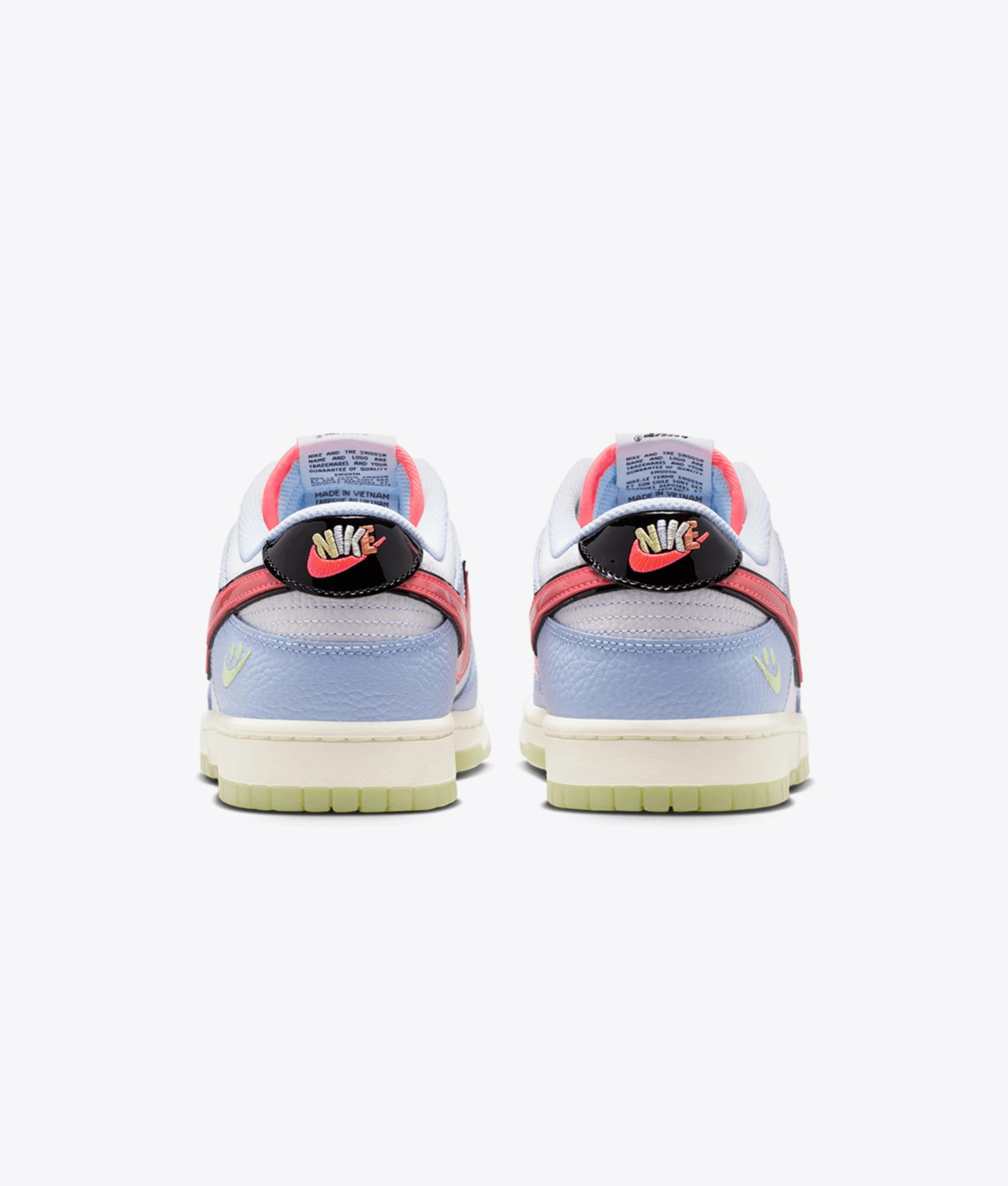 Nike Nike Dunk Low Smiley Swoosh view 2
