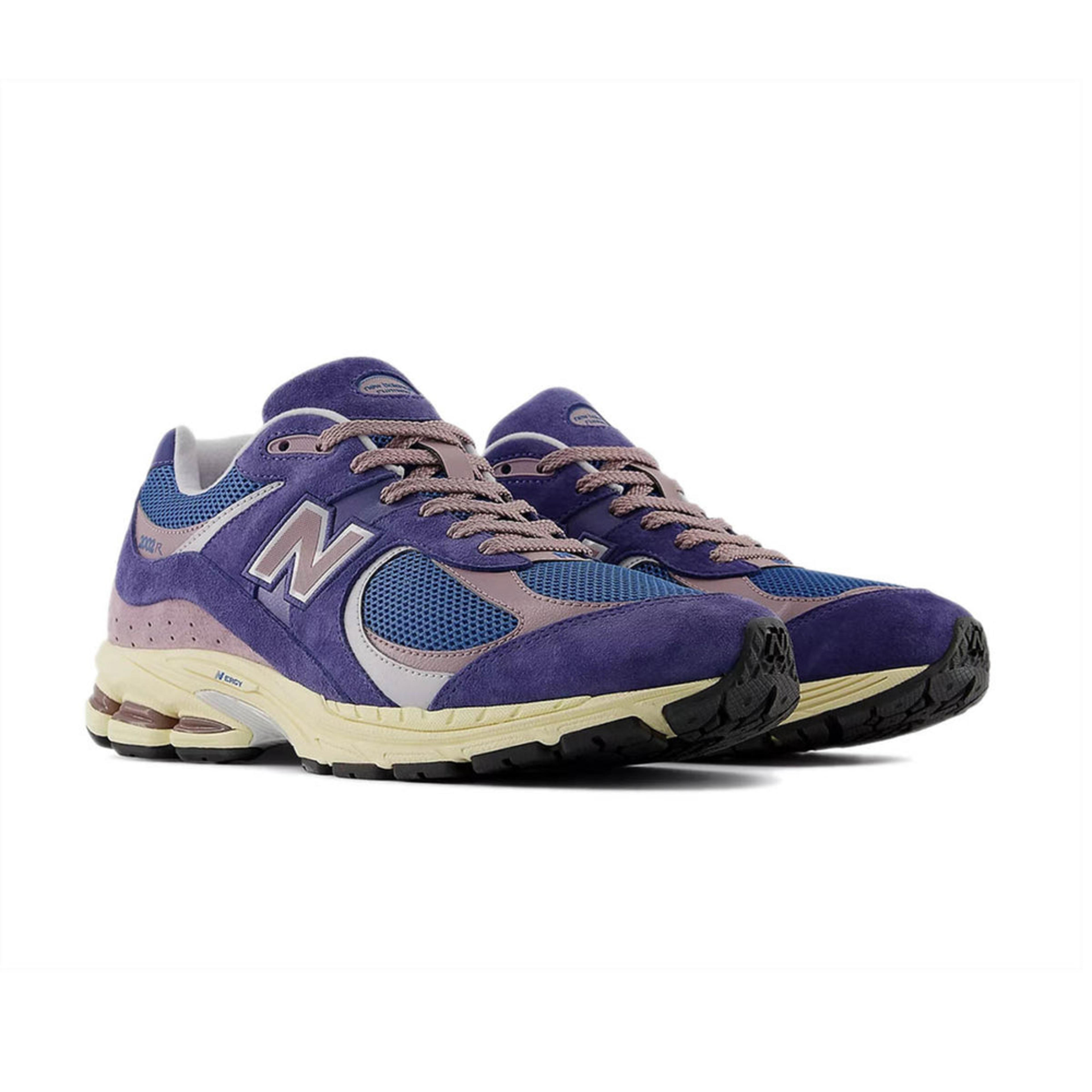 New Balance NEW BALANCE 2002R view 4