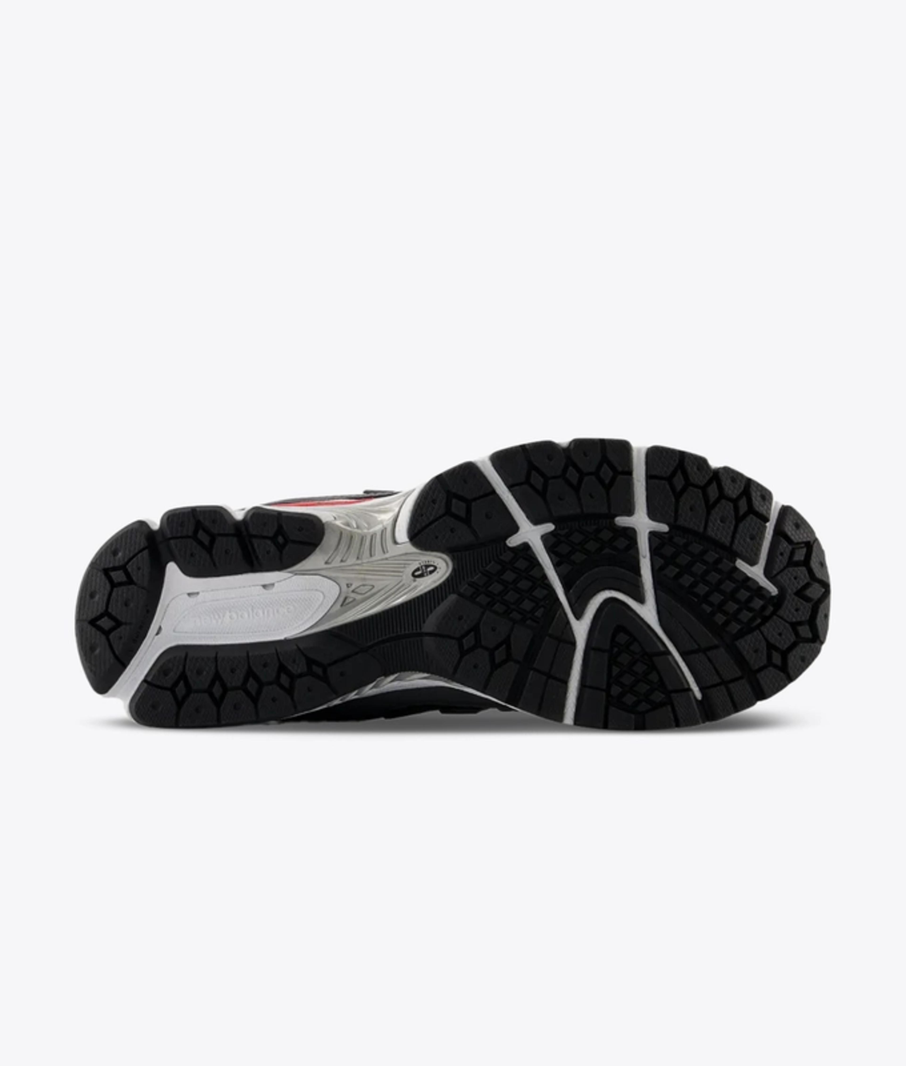 New Balance 1906 NEW BALANCE 1906 view 4