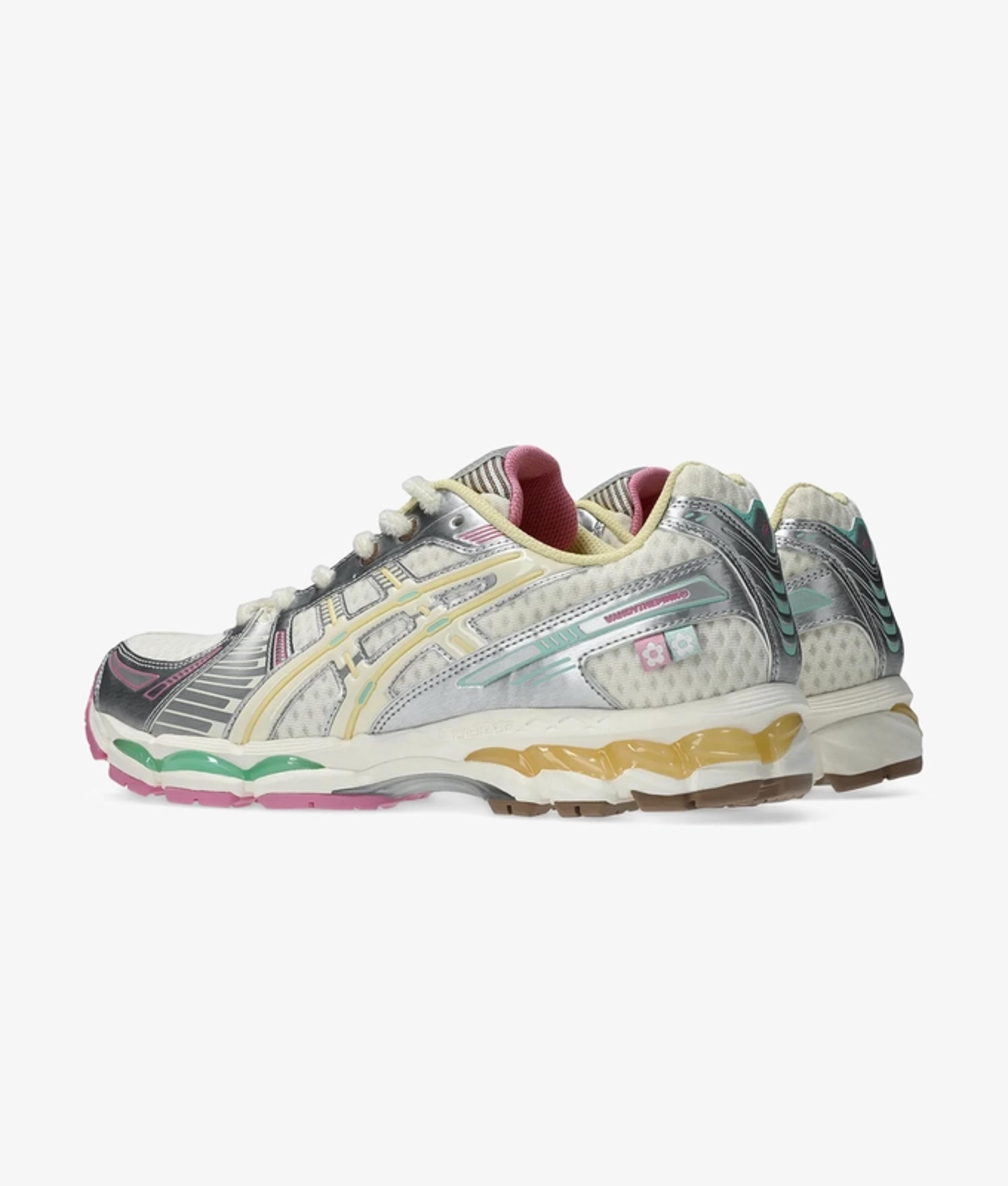 Asics ASICS X VANDY THE PINK GEL-KAYANO 12-1 view 4