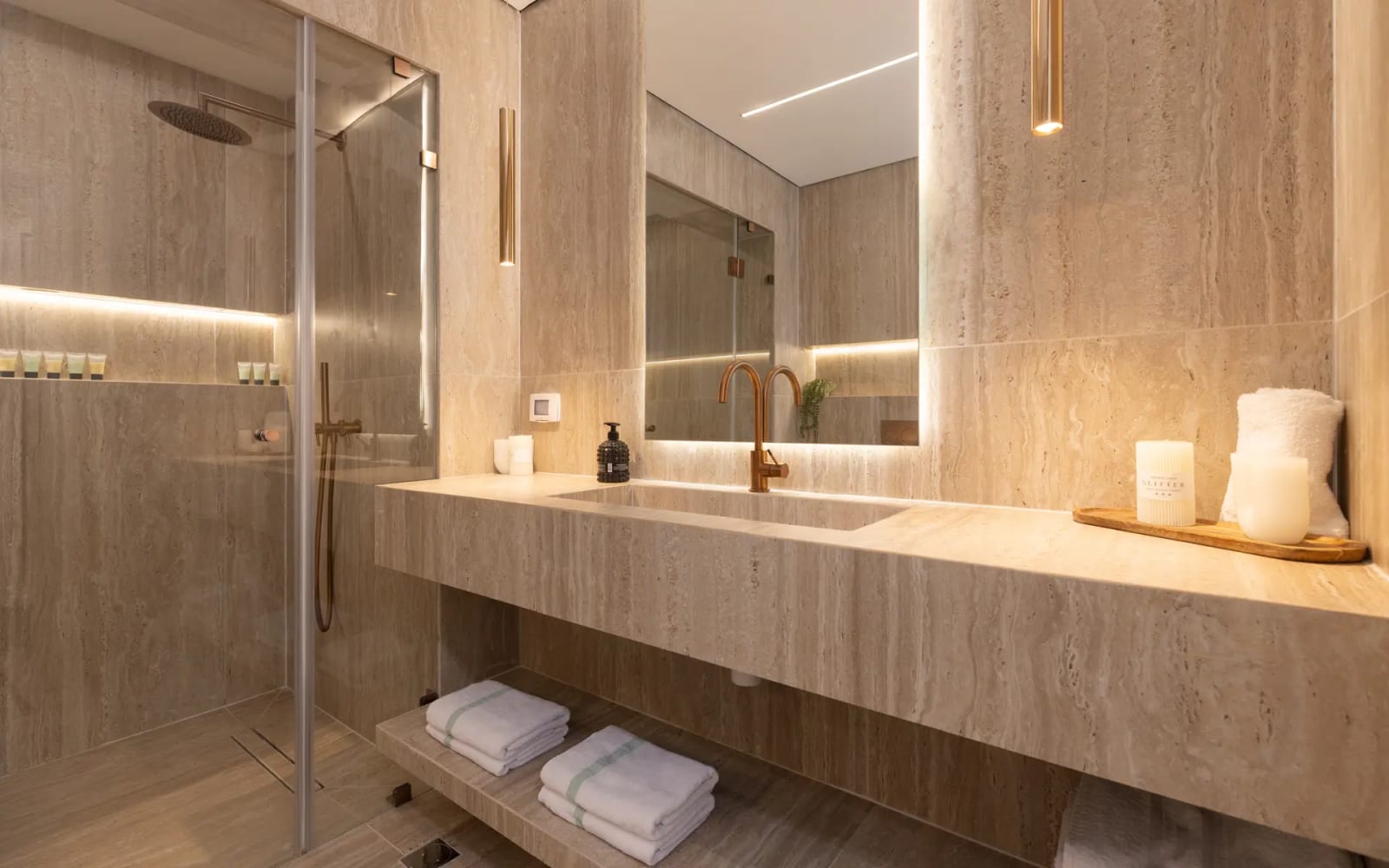 Saphir Luxury
