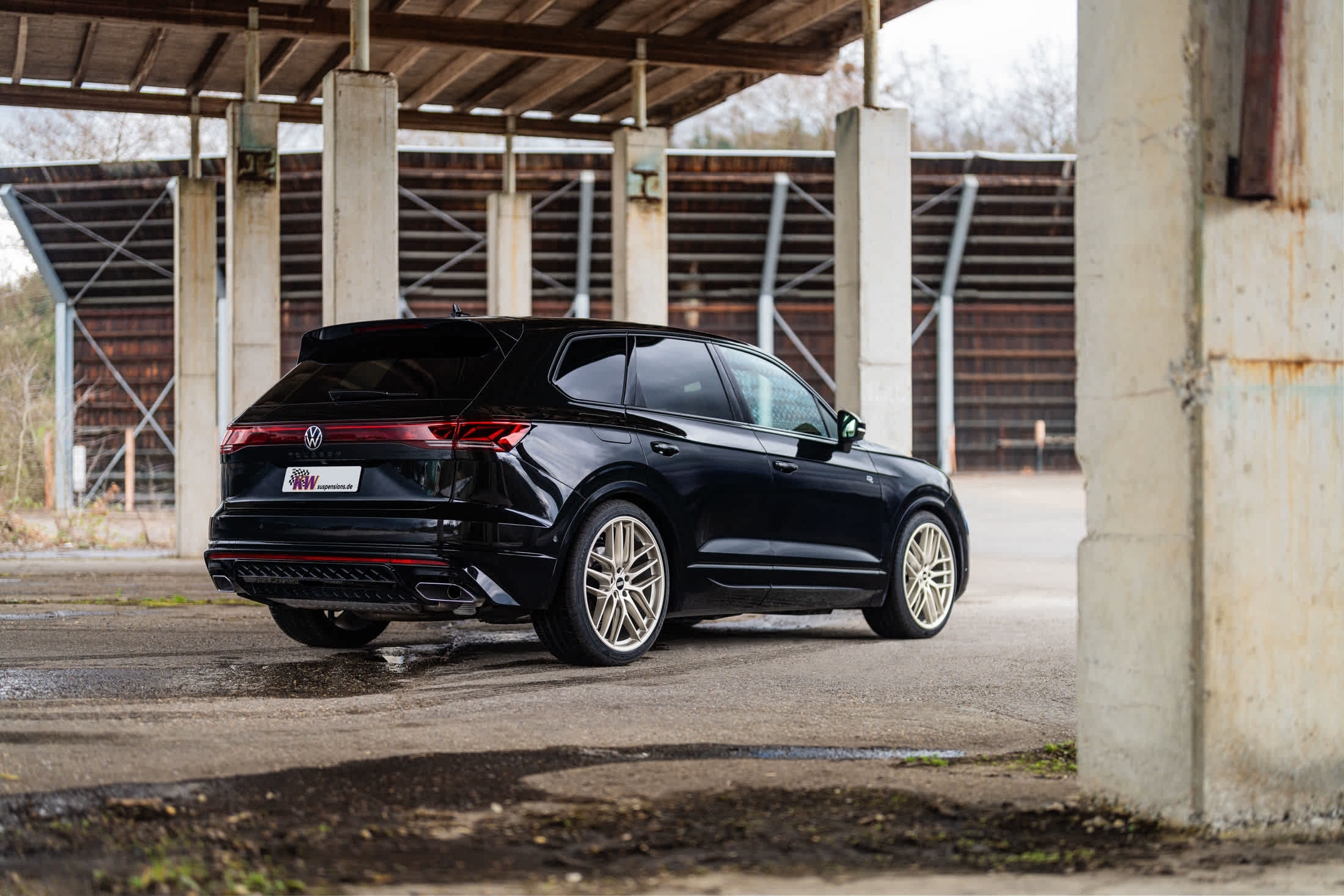 LP VW Touareg > SF1  > SLI > Image 3
