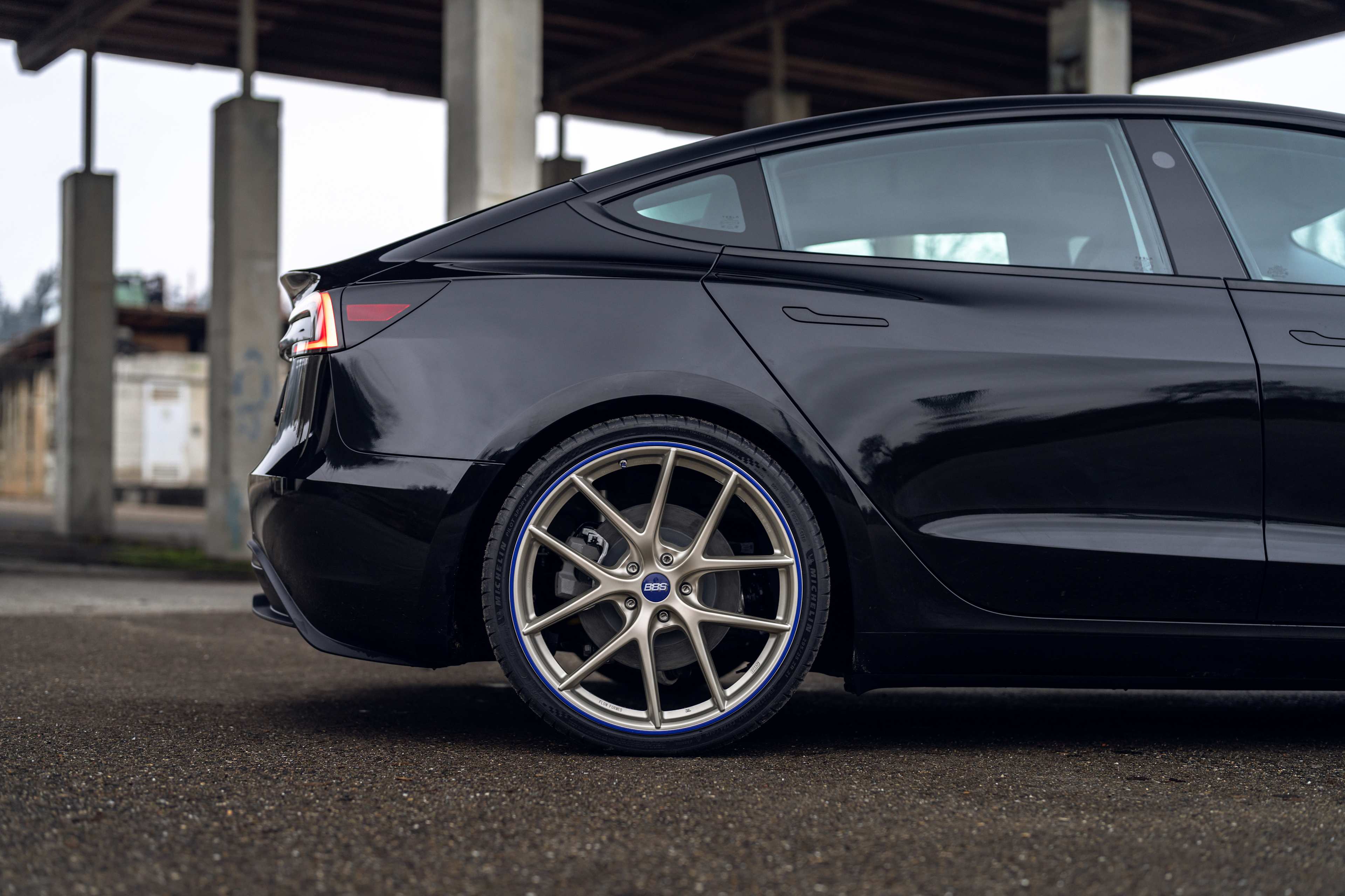 Tesla Model 3/Y > SF 5.5 > Infobox > BBS