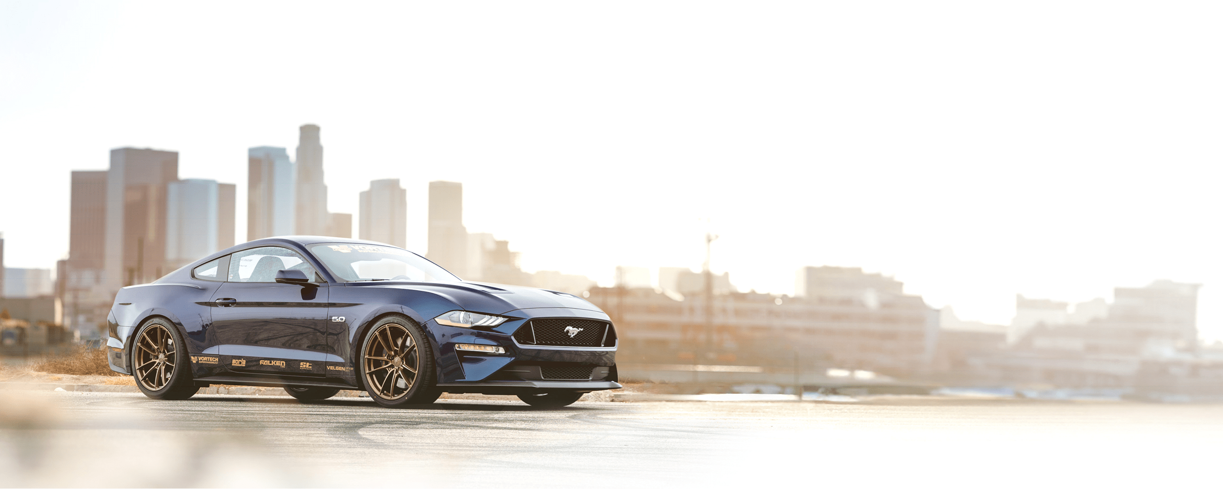 PDP > sporty suspension components > SF 1 > Header > IT