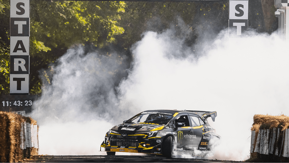 Landingpage > Toyota Corolla (E210) > Builts > Baggsy
