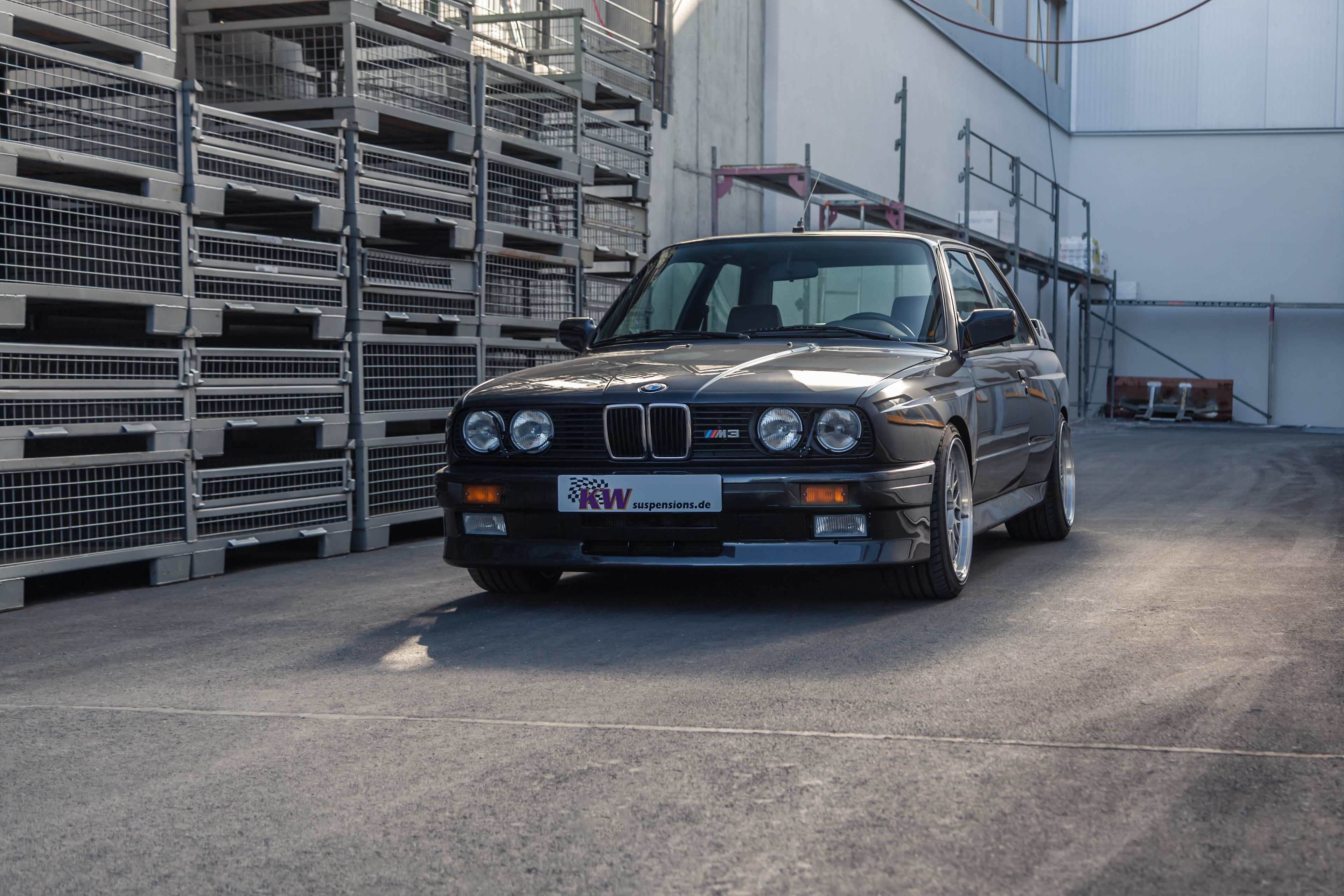 Target audience page > Klassiker & Youngtimer > SD 1 > Header > SLI > Image 3