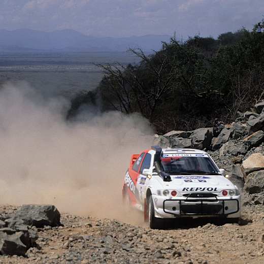 PDP > Racing > 680R > SF 8 > Rallye Historie > SLI > 1900 > Image