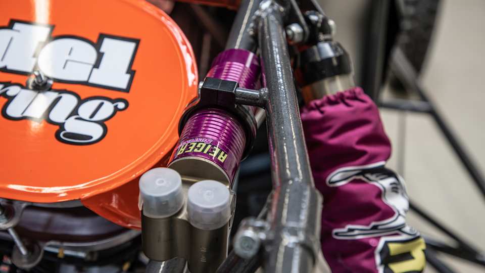 PO > Motocross > SD 5 > Technologie Highlights > Cross-Development
