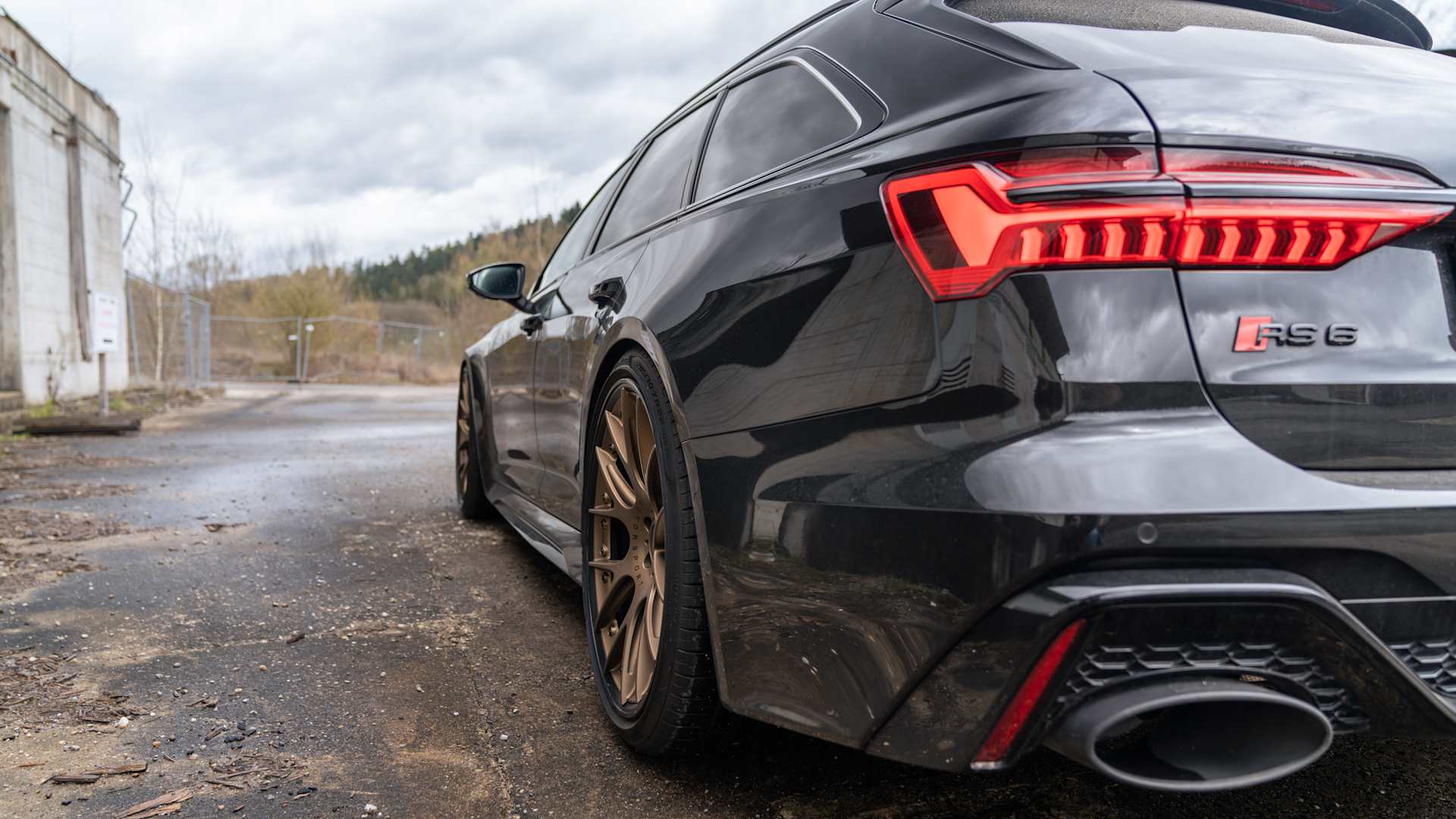 Image > Audi RS 6 Typ C8 -6