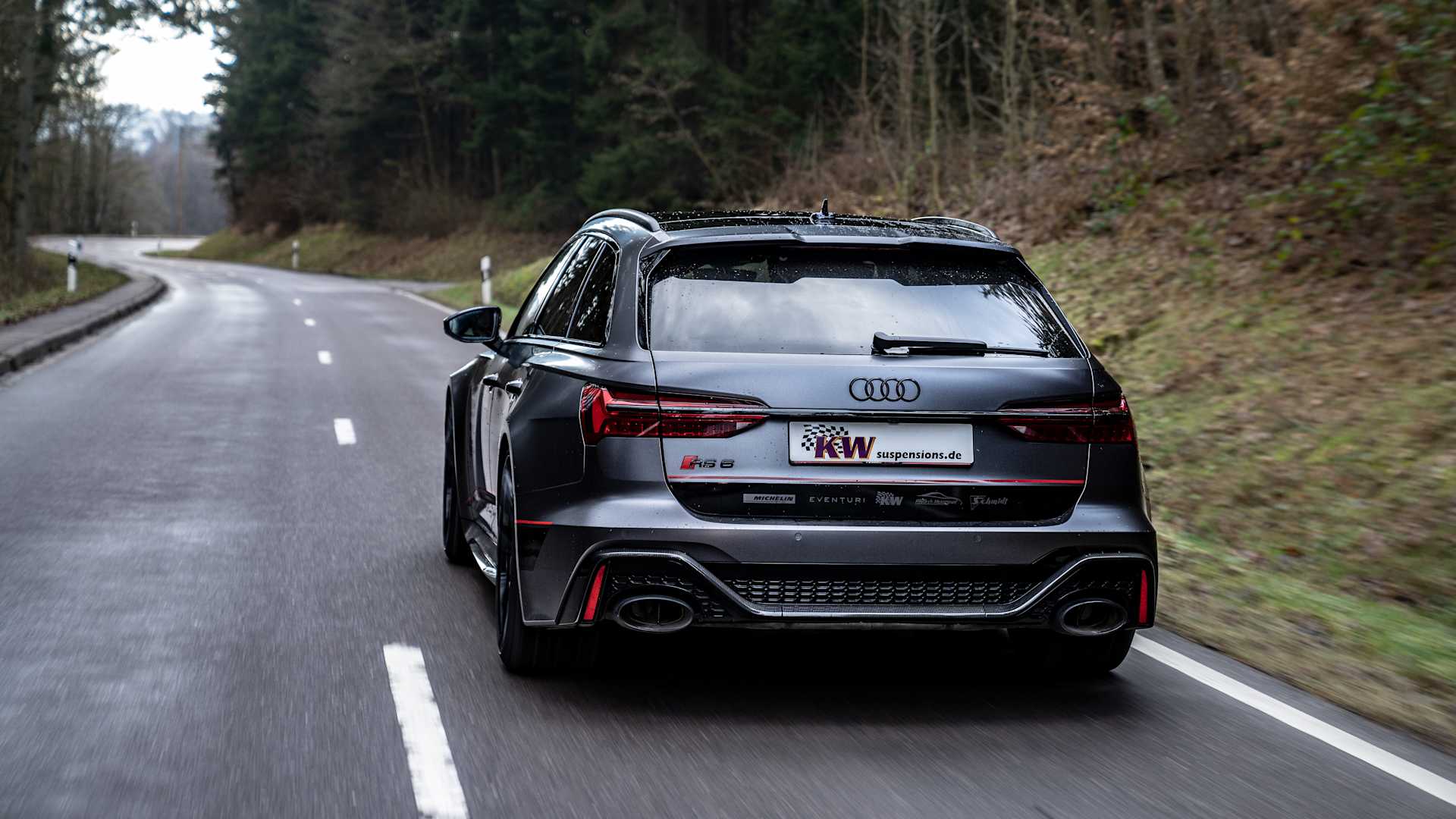Image > Audi RS 6 Typ C8 -8