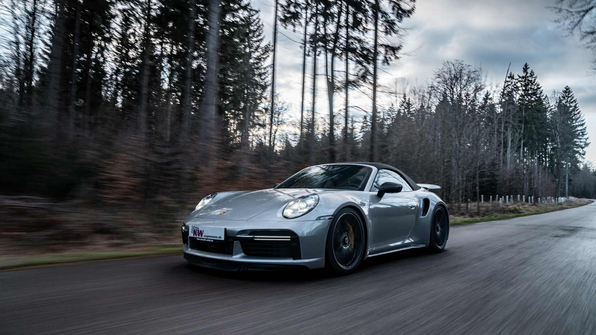 Image > Porsche 992 Turbo -5