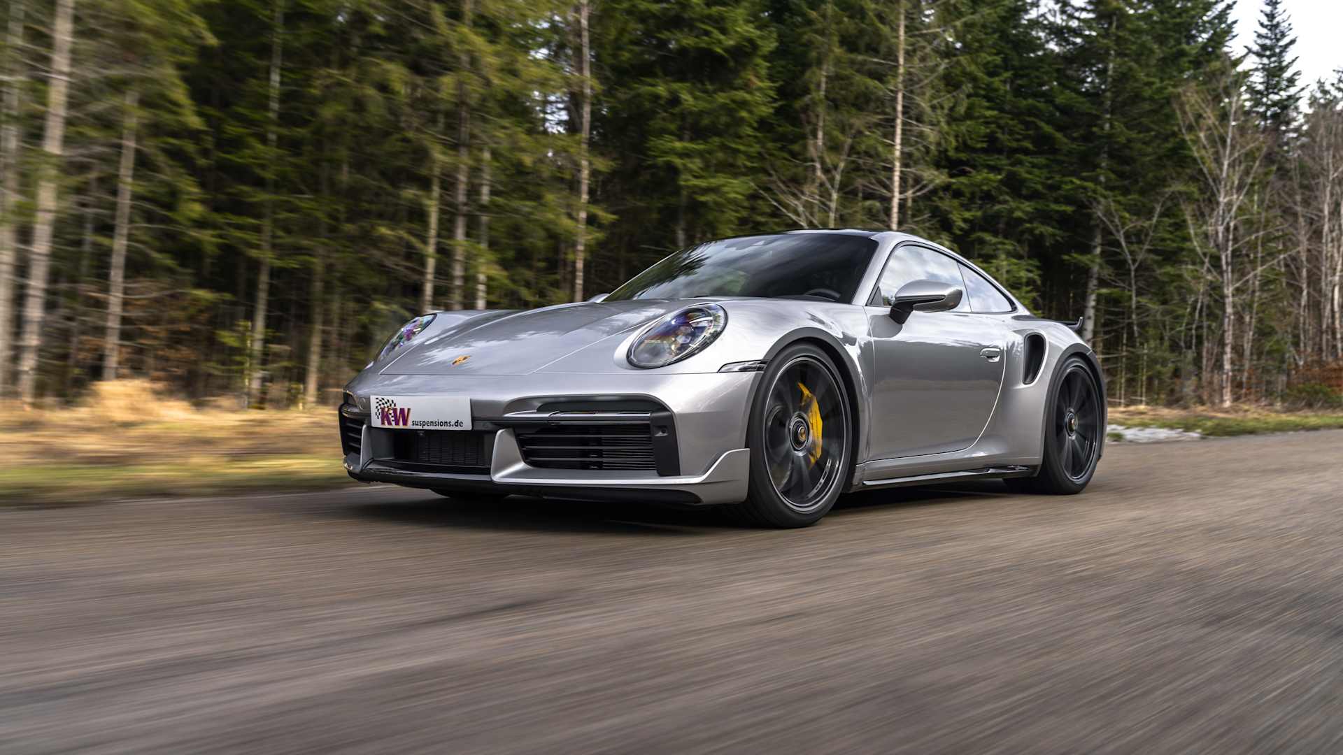 Image > Porsche 992 Turbo -2