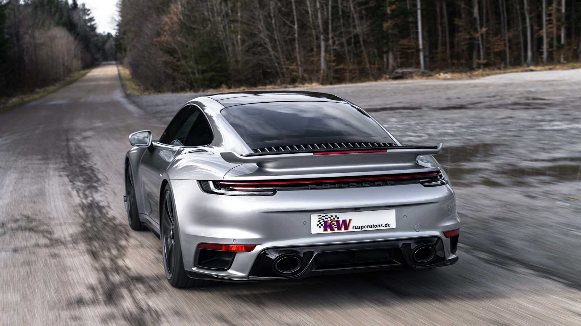 Image > Porsche 992 Turbo -4