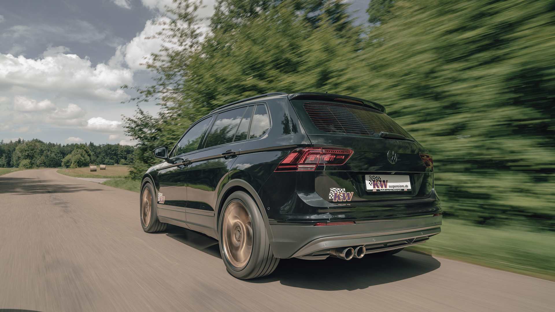 LP Tiguan II  > SF 1 > Header > Slider > SLI > 2