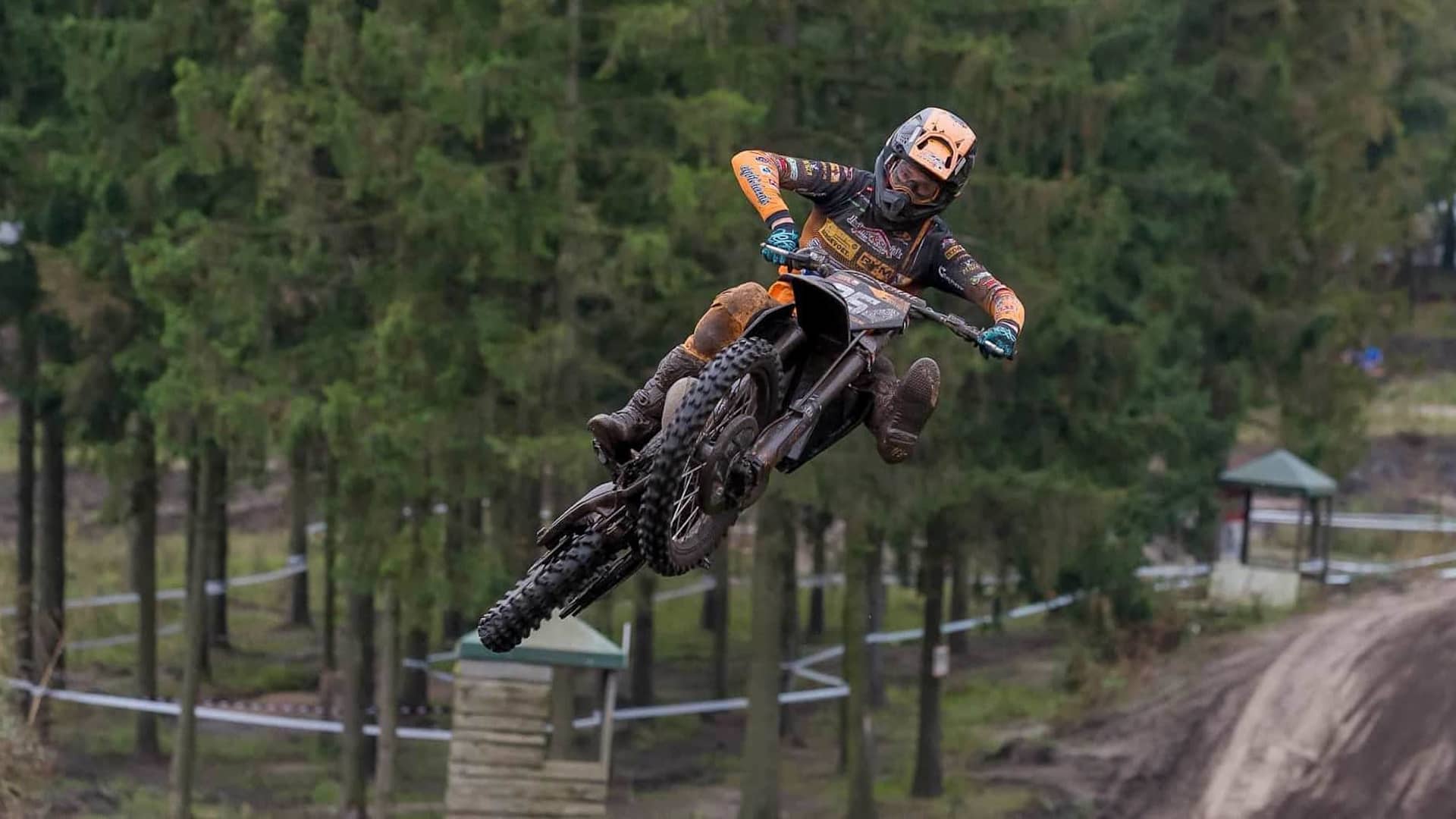 PDP > Racing > 460 > SD 5 > Setup & Technology > IT > Text 1