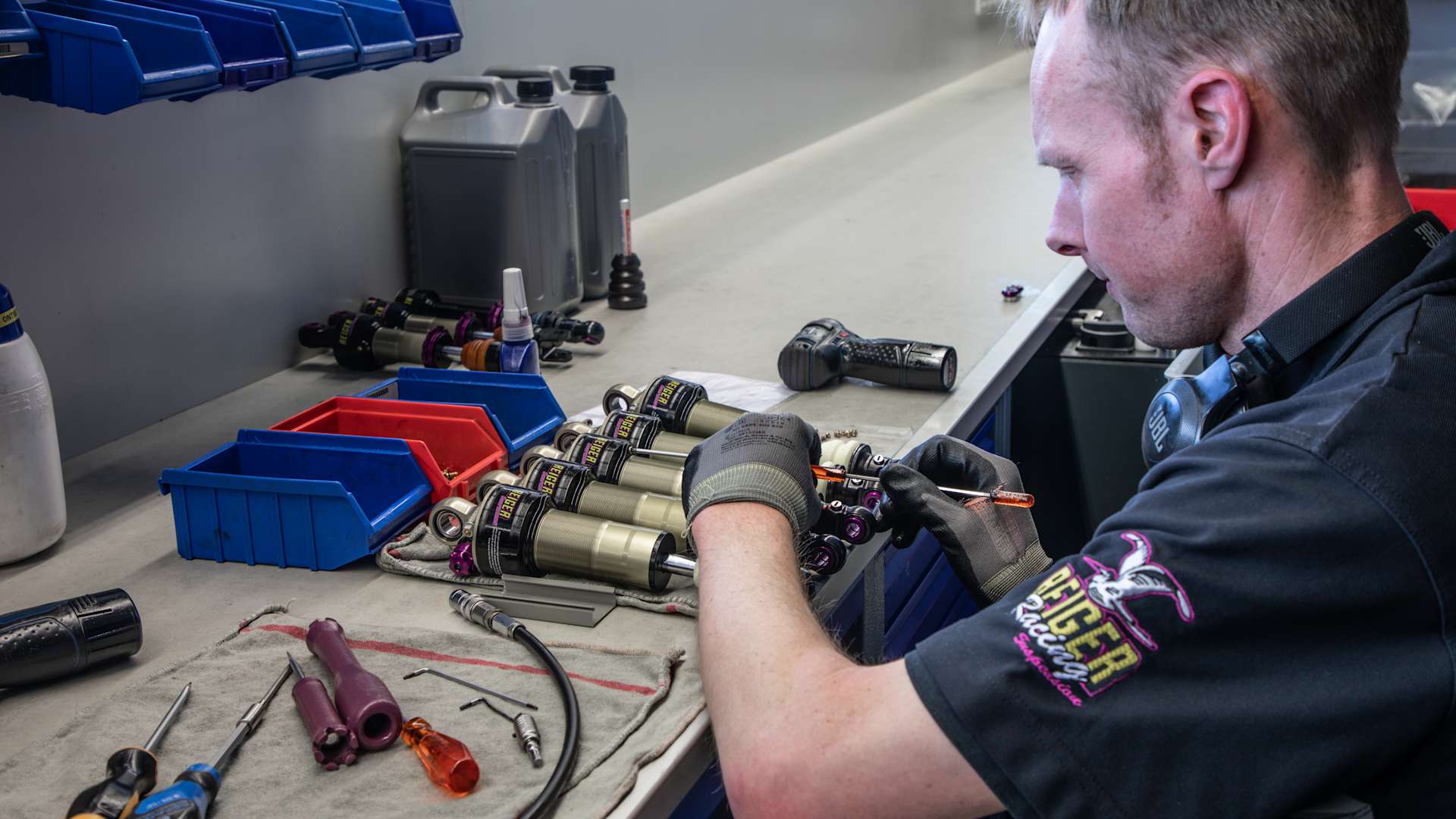 PO > Trial > SD 4 > Setup & Technology > Craftsmanship and Precision
