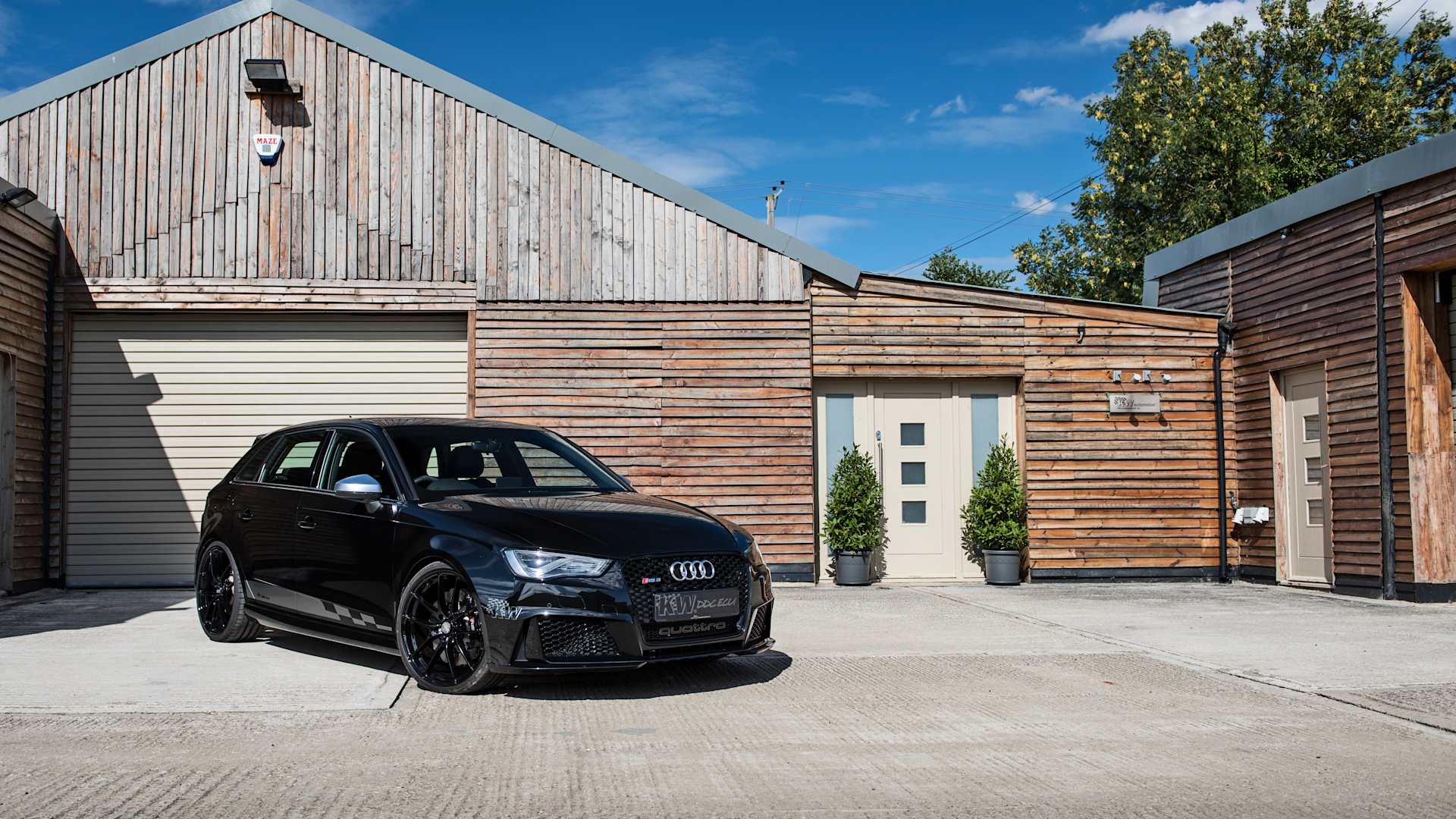 About Us > Contact > SD 0 > Header > IT