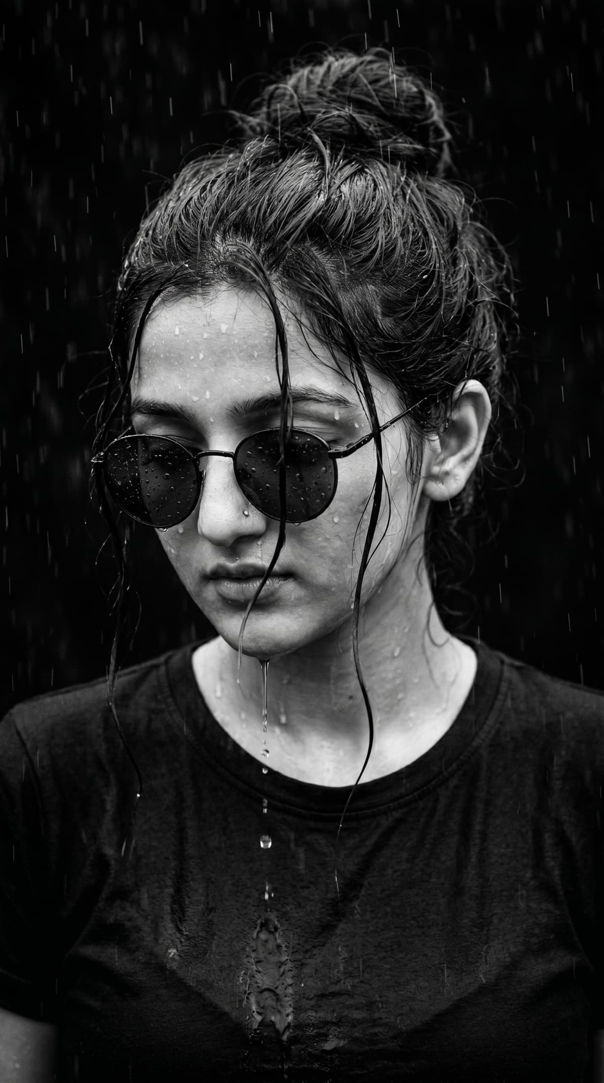 Girl Portrait — AI photo created with this prompt