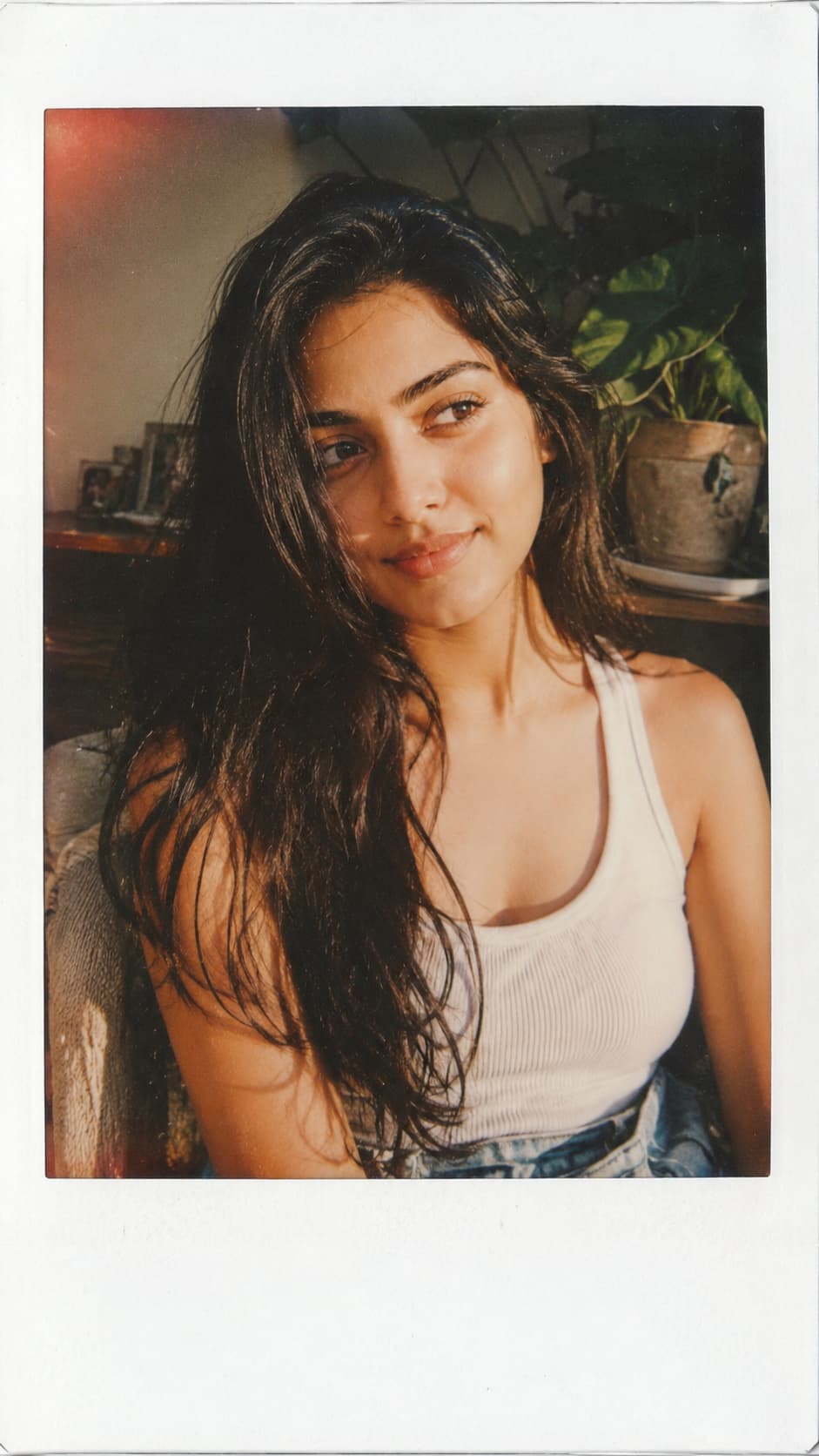 Polaroid Instant Photo — AI photo created with this prompt