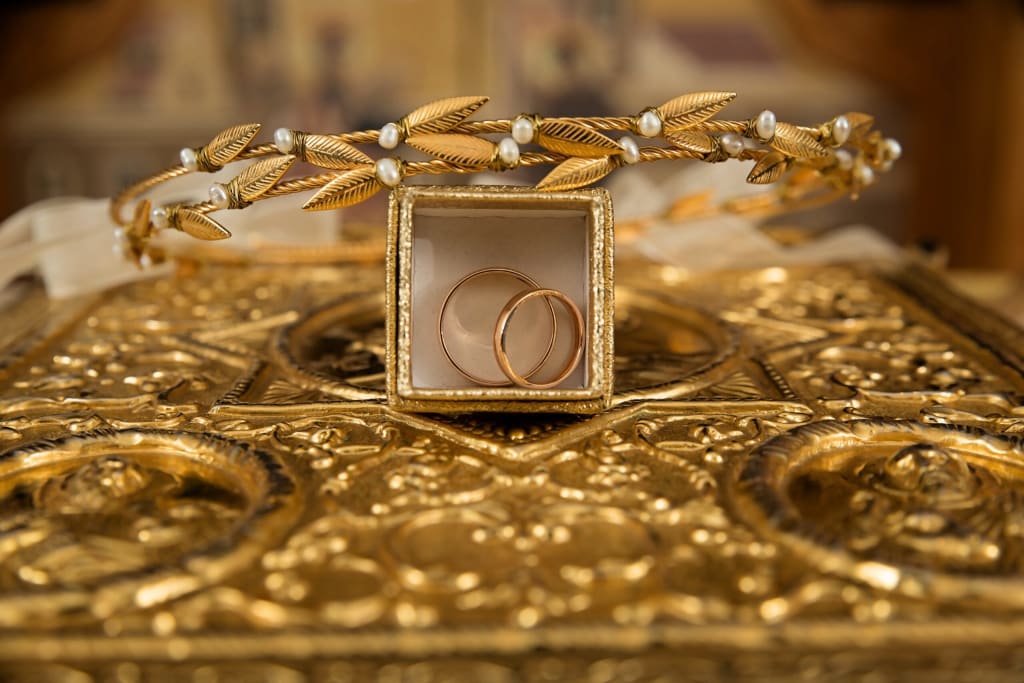 Top 12 picks for Bahrain Souvenirs and Gifts to buy on your Formula 1 Trip - SMET Bahrain Top 12 picks for Bahrain Souvenirs and Gifts to buy on your Formula 1 Trip on SMET Bahrain