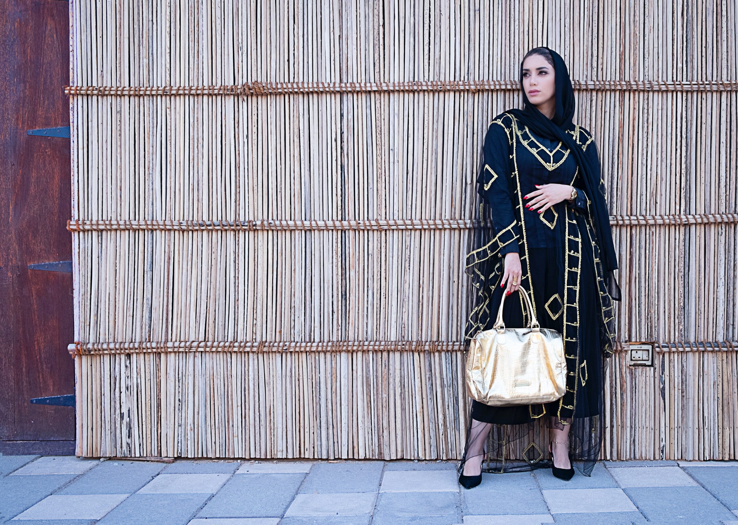Top 12 picks for Bahrain Souvenirs and Gifts to buy on your Formula 1 Trip - SMET Bahrain Top 12 picks for Bahrain Souvenirs and Gifts to buy on your Formula 1 Trip on SMET Bahrain