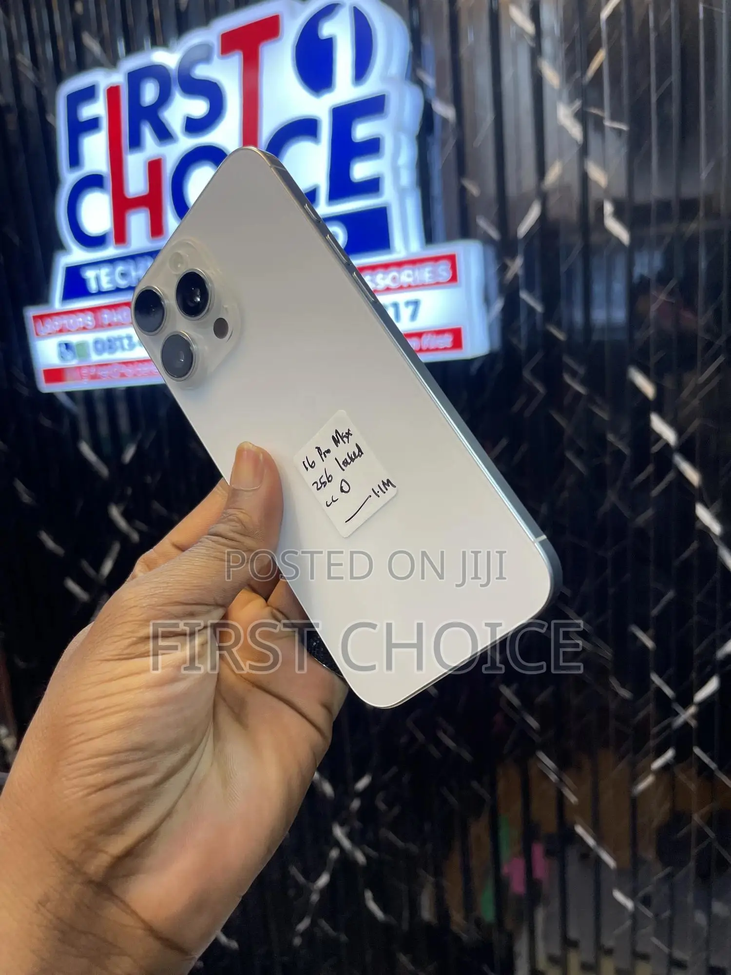 Apple iPhone 16 Pro Max 256 GB White