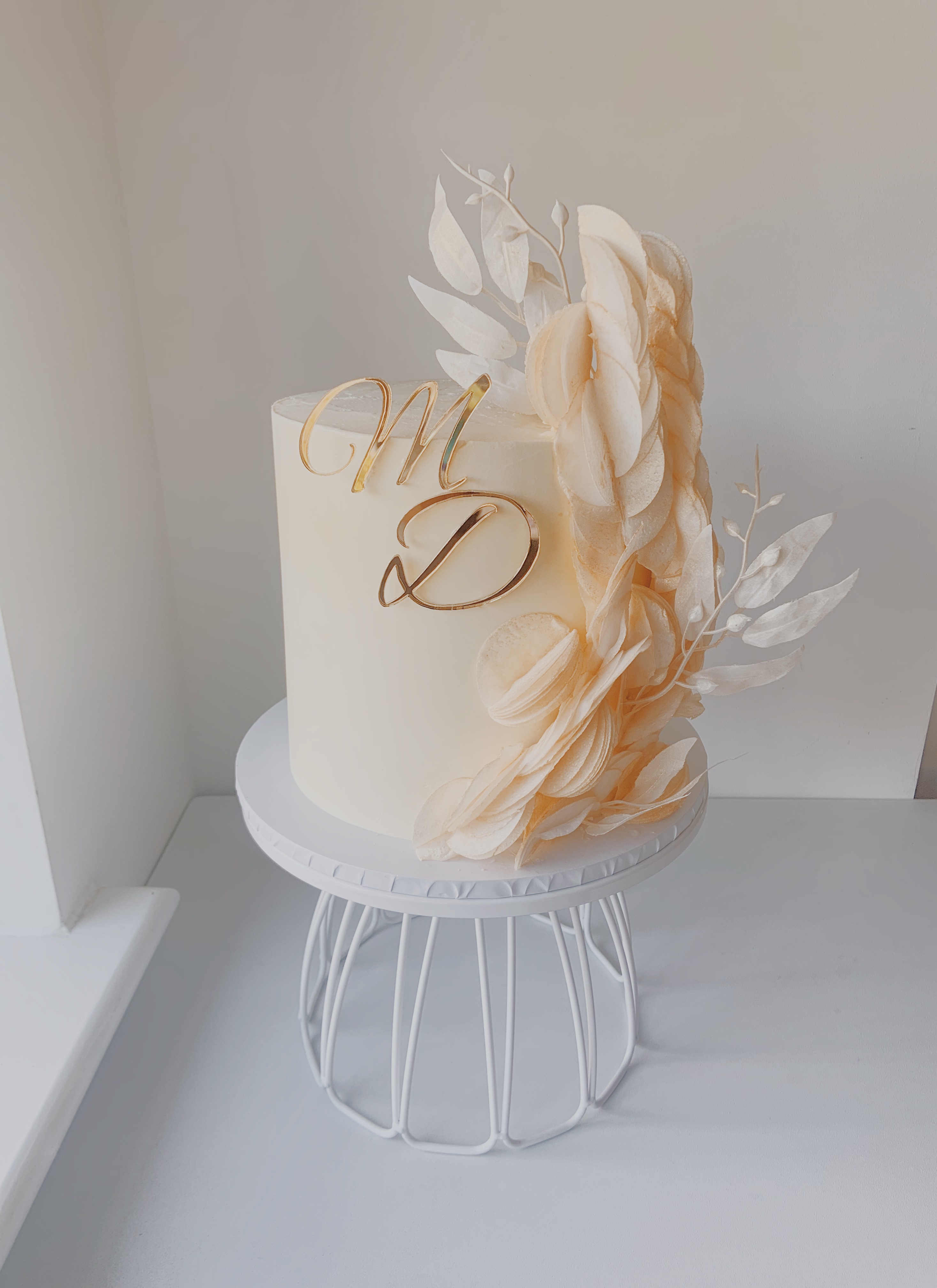 https://res.cloudinary.com/dsau0g21d/image/upload/v1750790931/celebration-cake-4_rjuuej.jpg