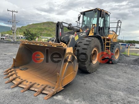 2017 John Deere 724K