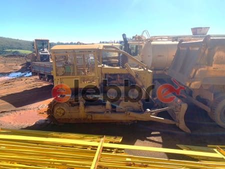 Trator de esteira Caterpillar D6D 1979