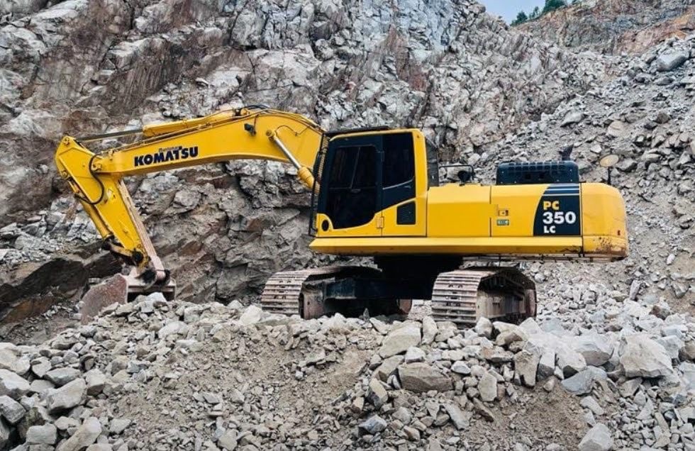 Escavadeira Komatsu PC350 2020