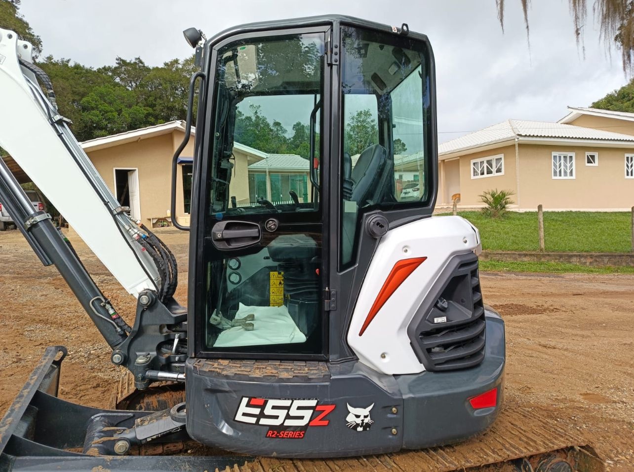 Mini Escavadeira Bobcat E55Z 2024