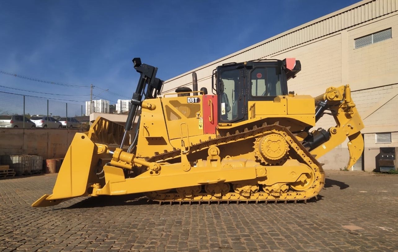 Trator de Esteira Caterpillar D8T 2022