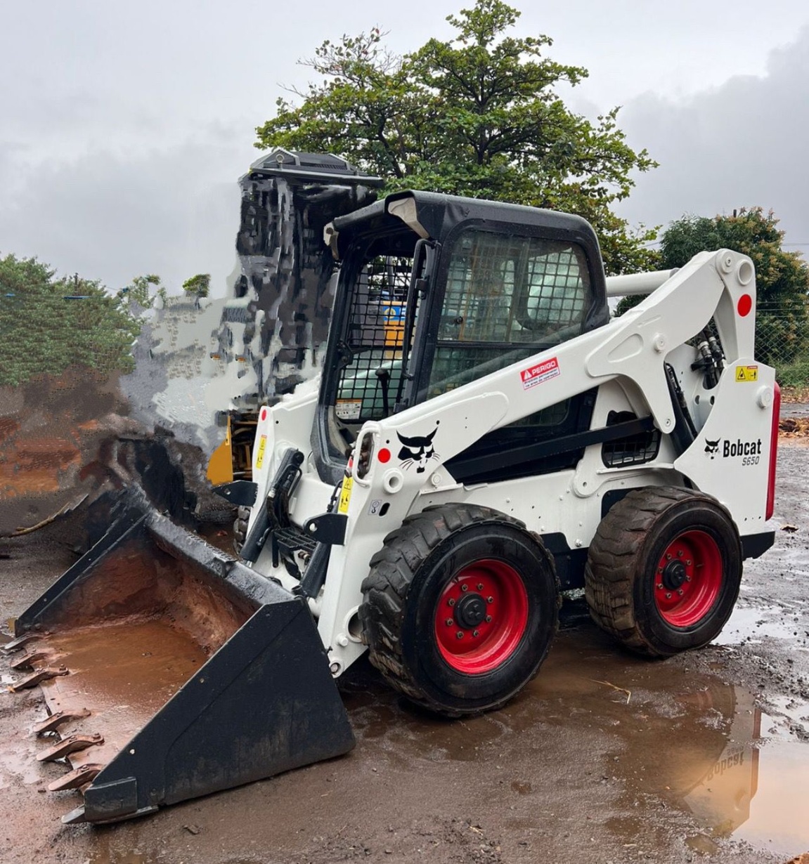 Mini Carregadeira Bobcat S650 2014