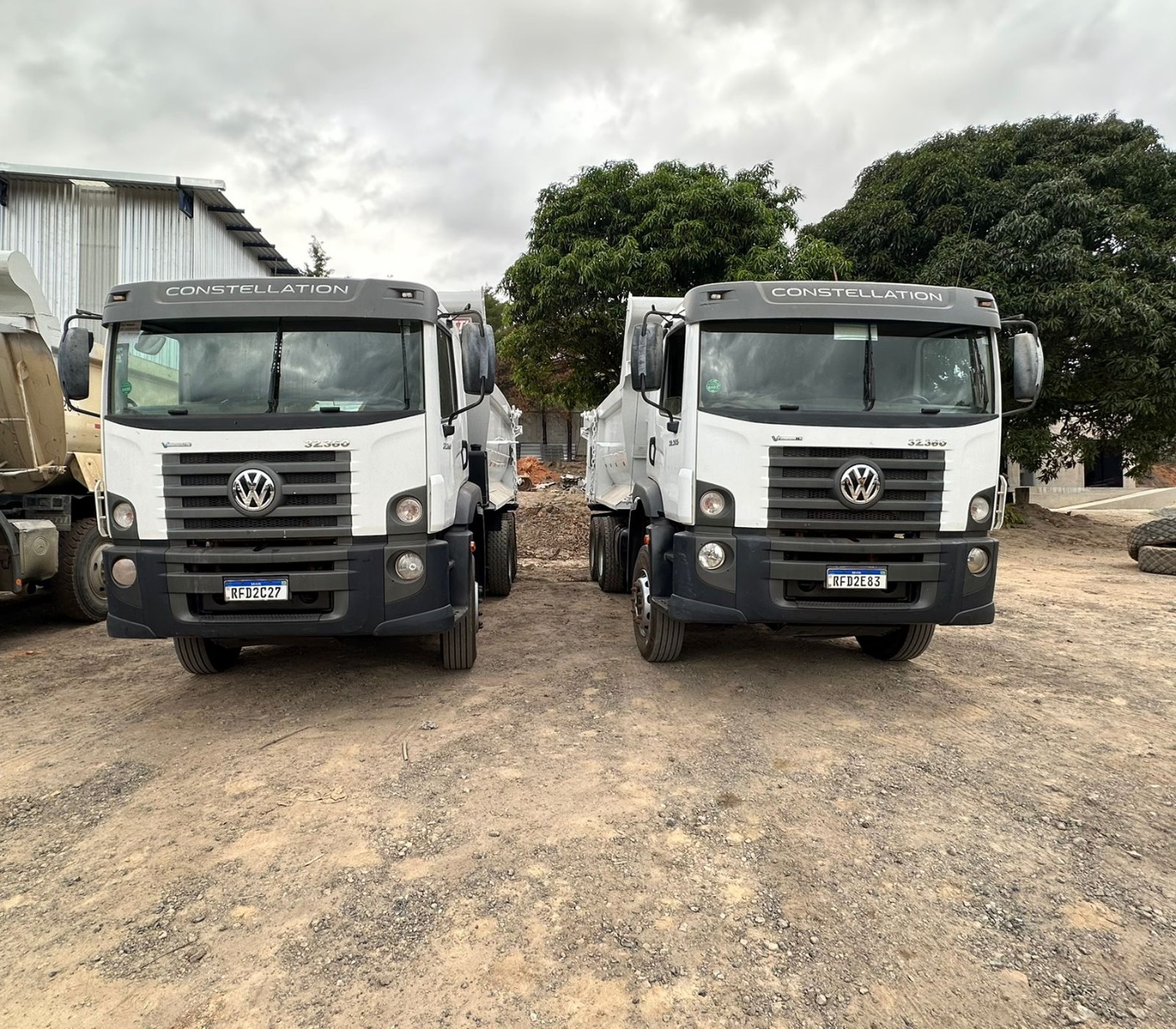 Caminhão Volkswagen 32.360  2021